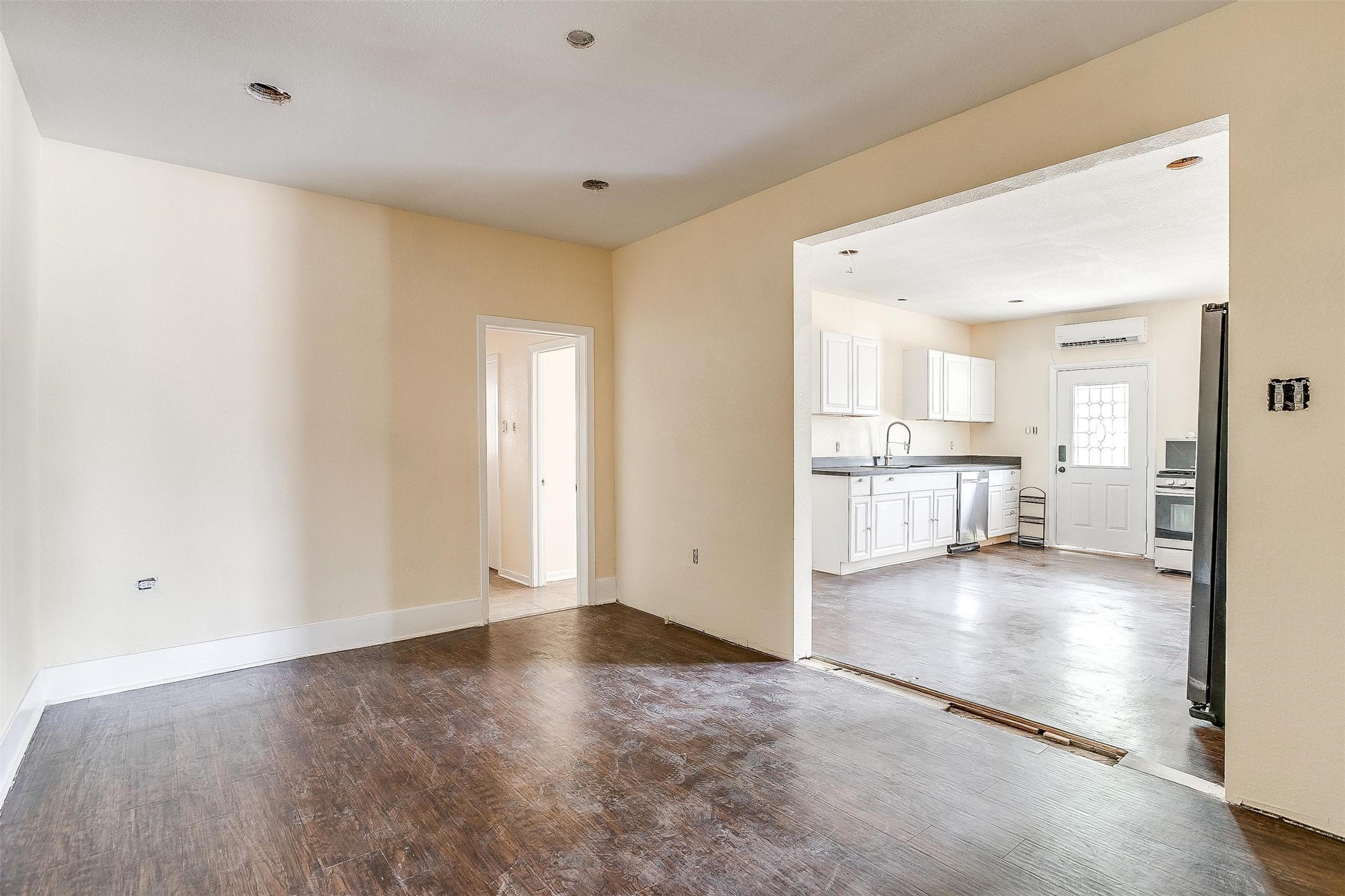 109 S 3rd Street