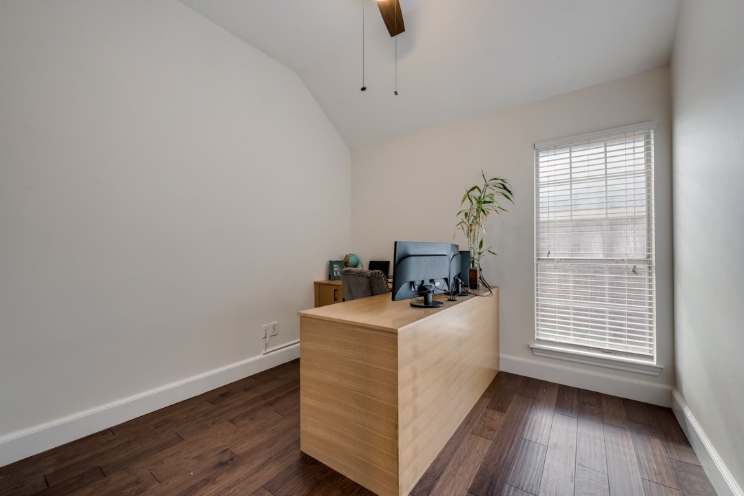 10060 Cambridge Drive