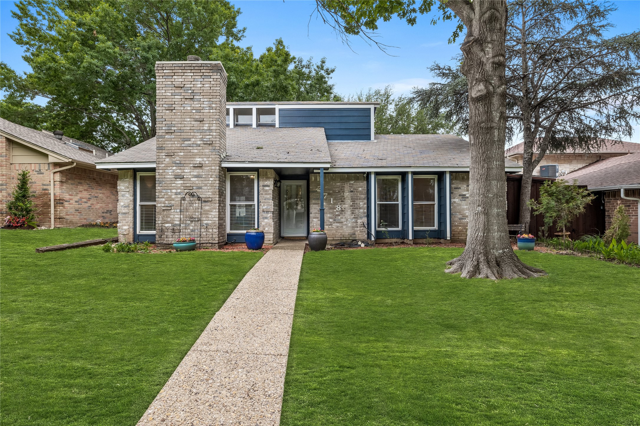 2718 Duval Drive