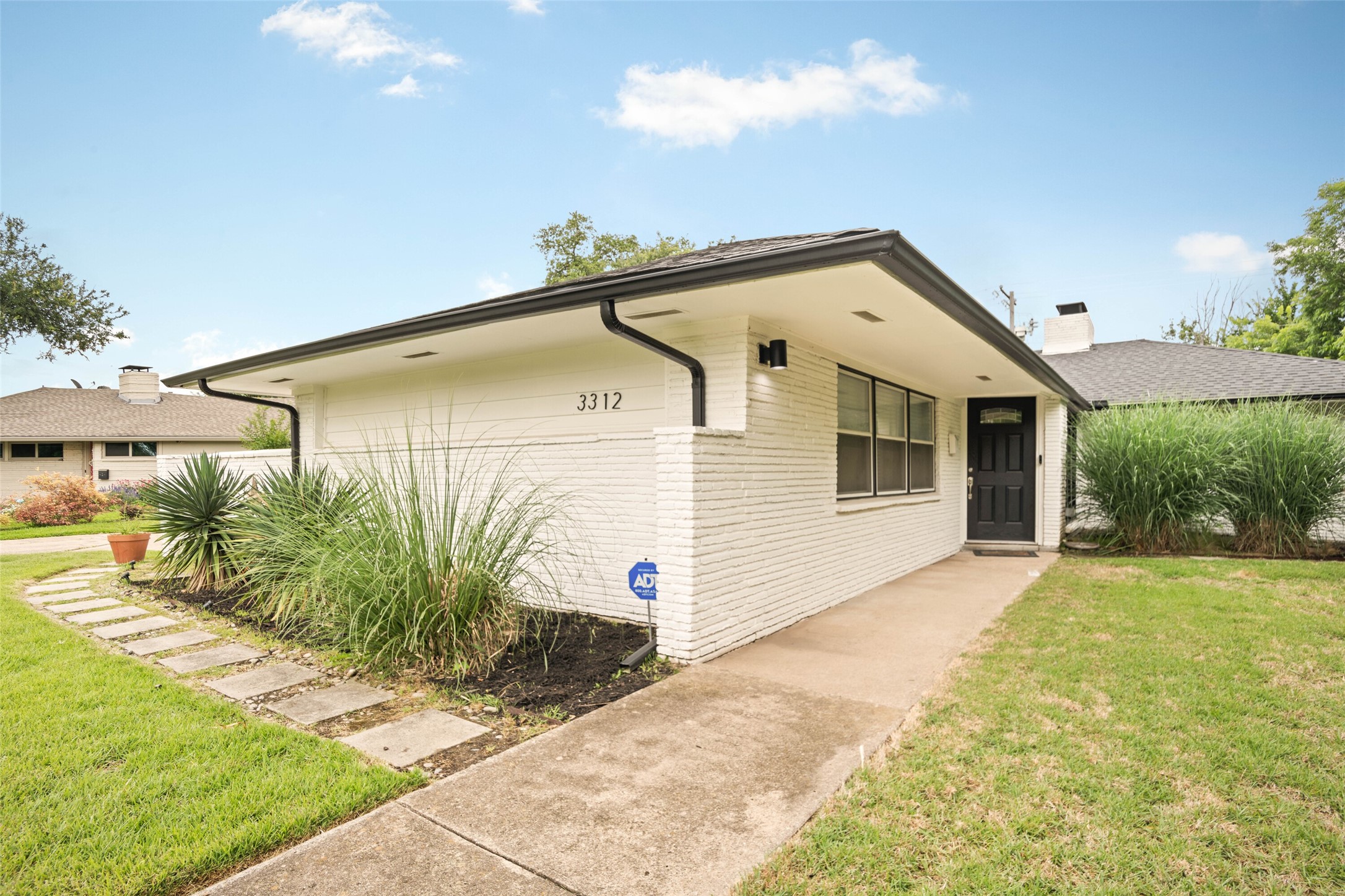 3312 Darvany Drive