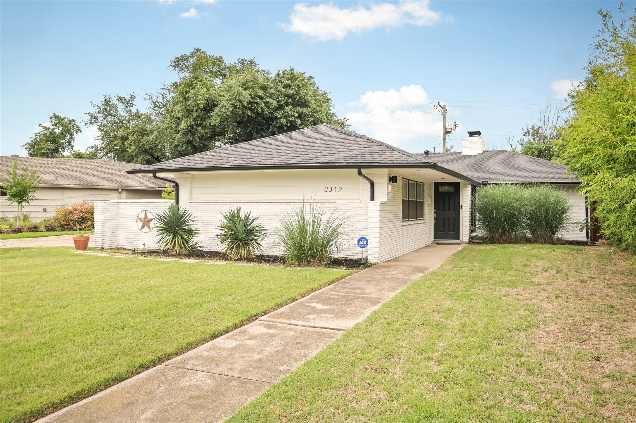 3312 Darvany Drive
