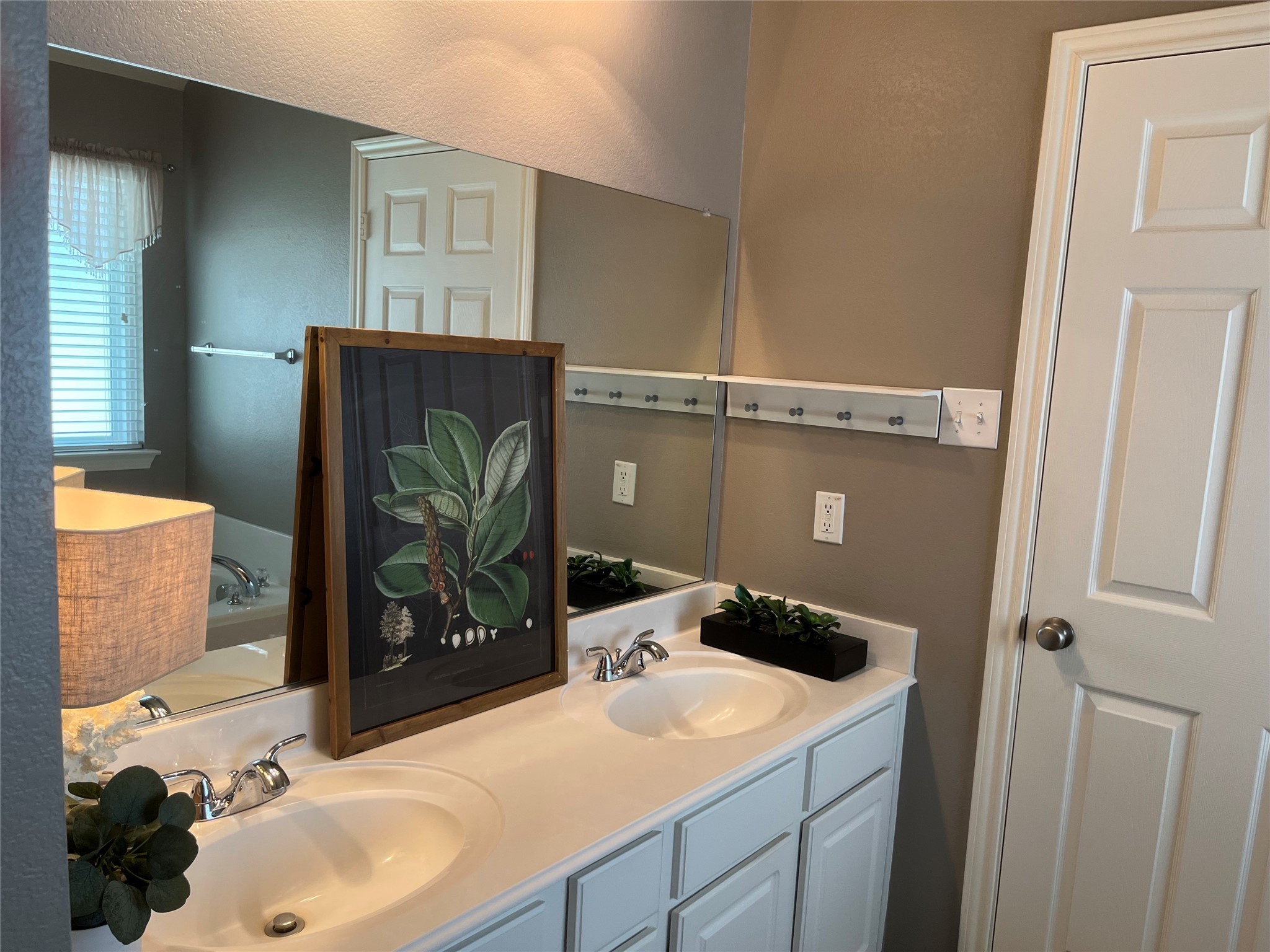 3409 Timber Ridge Trail