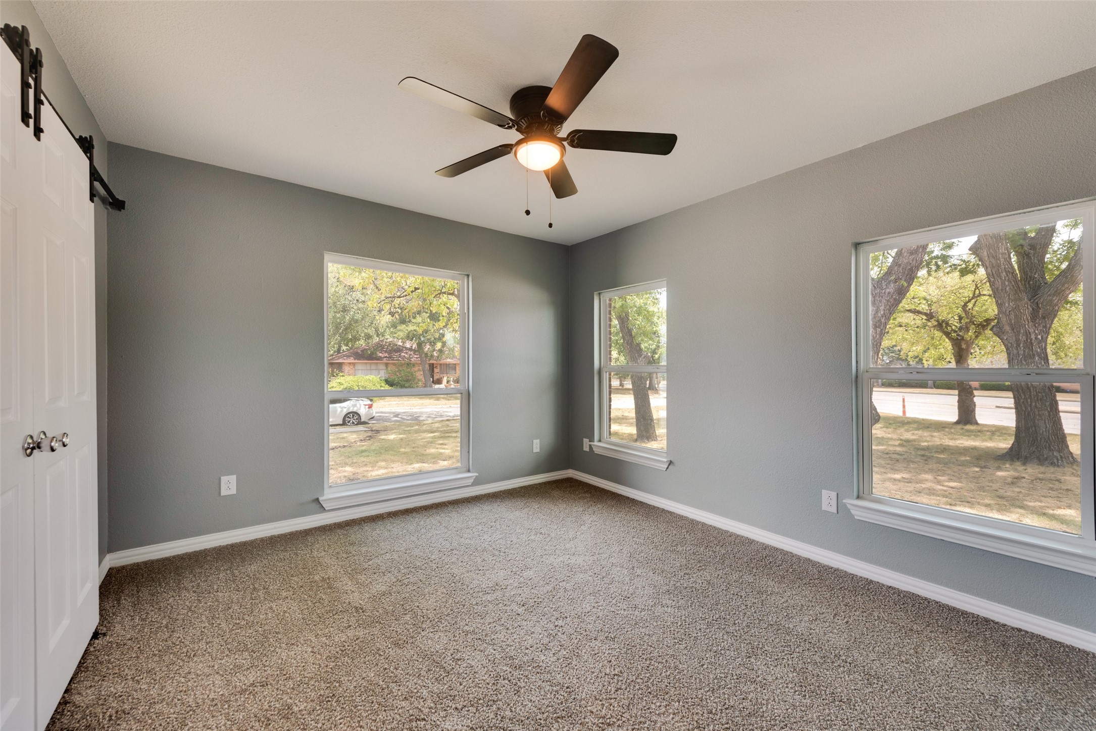2336 Dugald Place