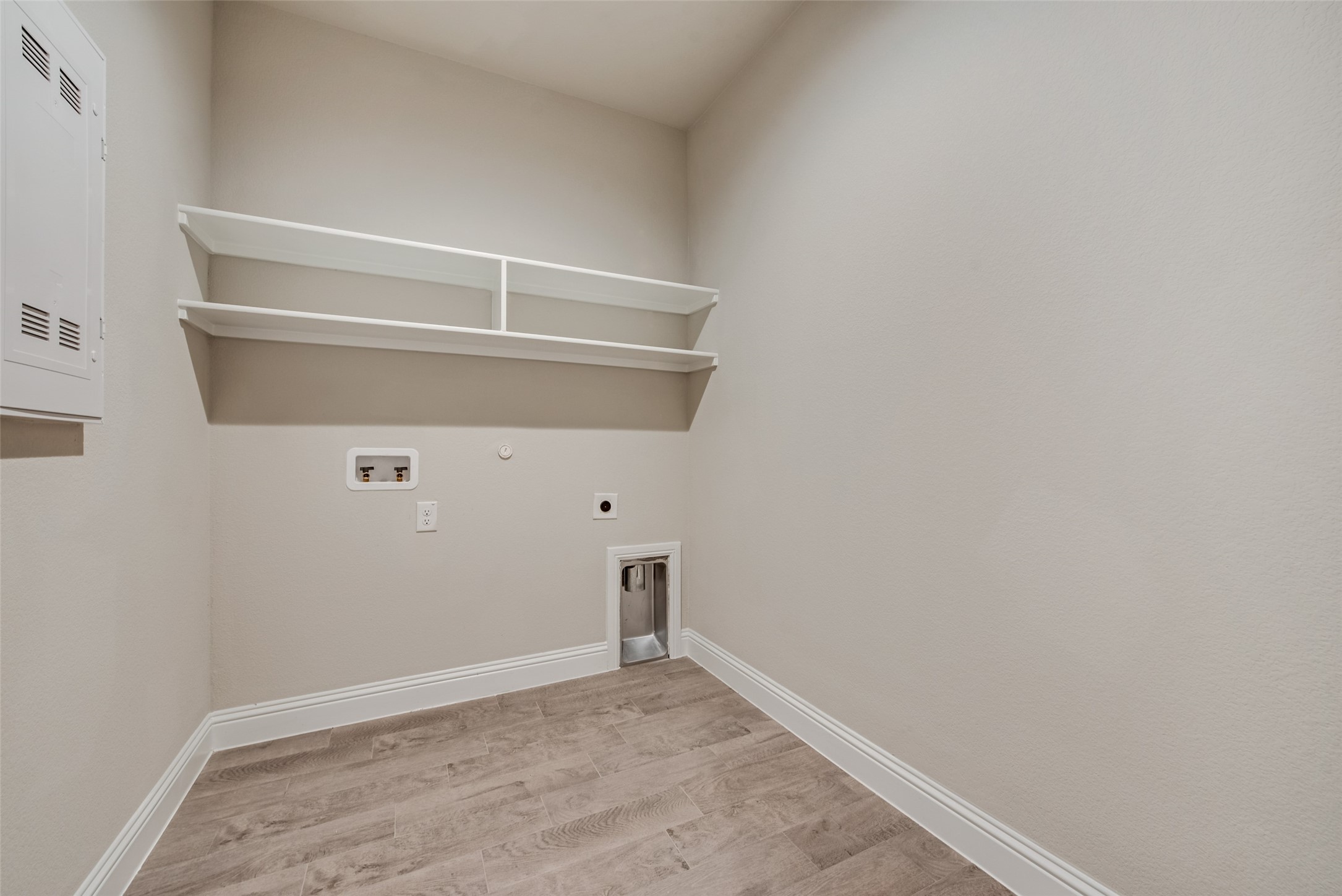 11052 Rockchapel Drive