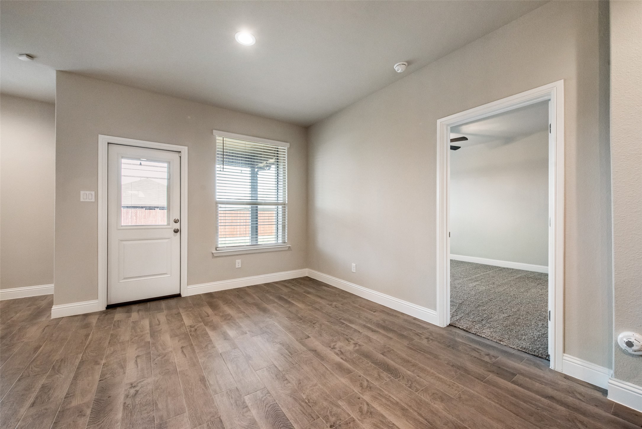 11052 Rockchapel Drive