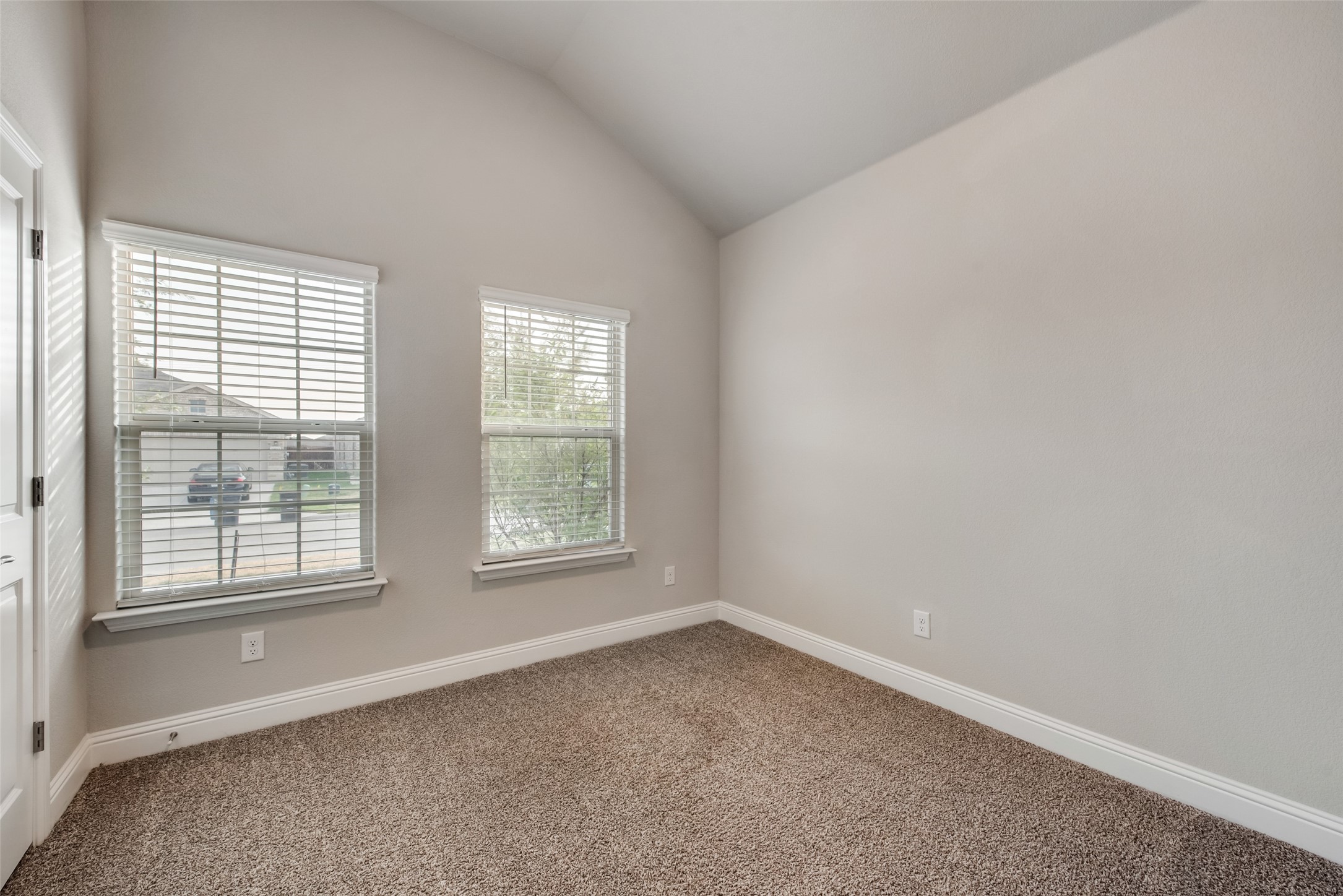 11052 Rockchapel Drive