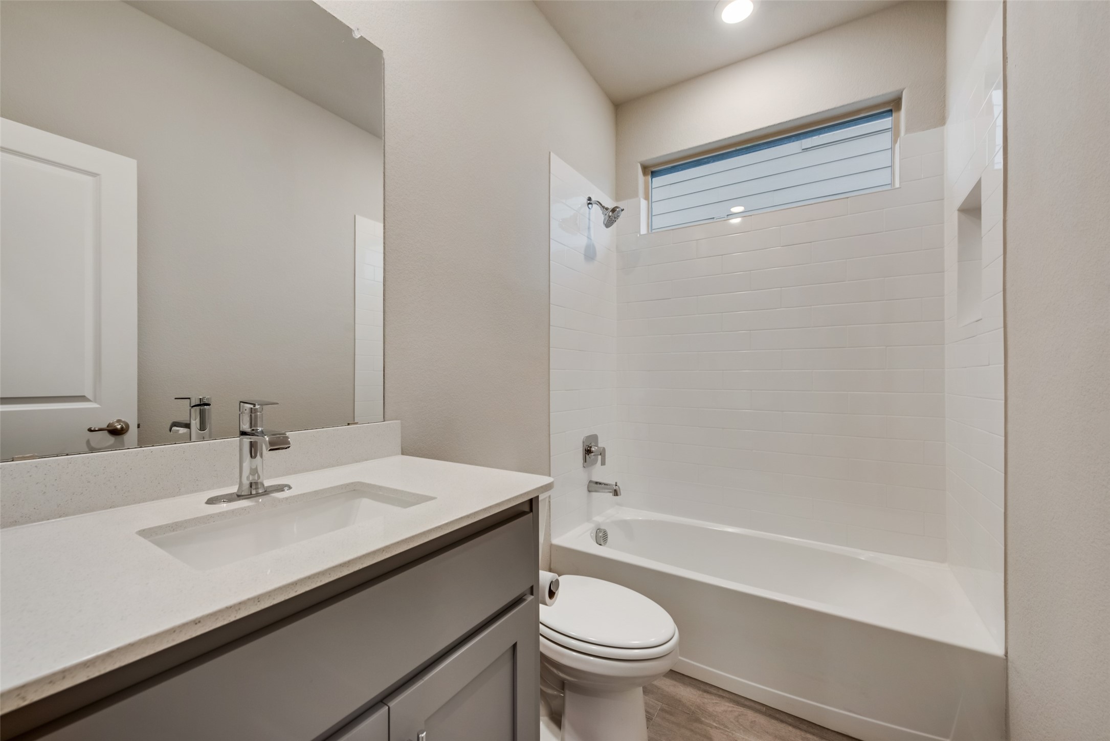 11052 Rockchapel Drive