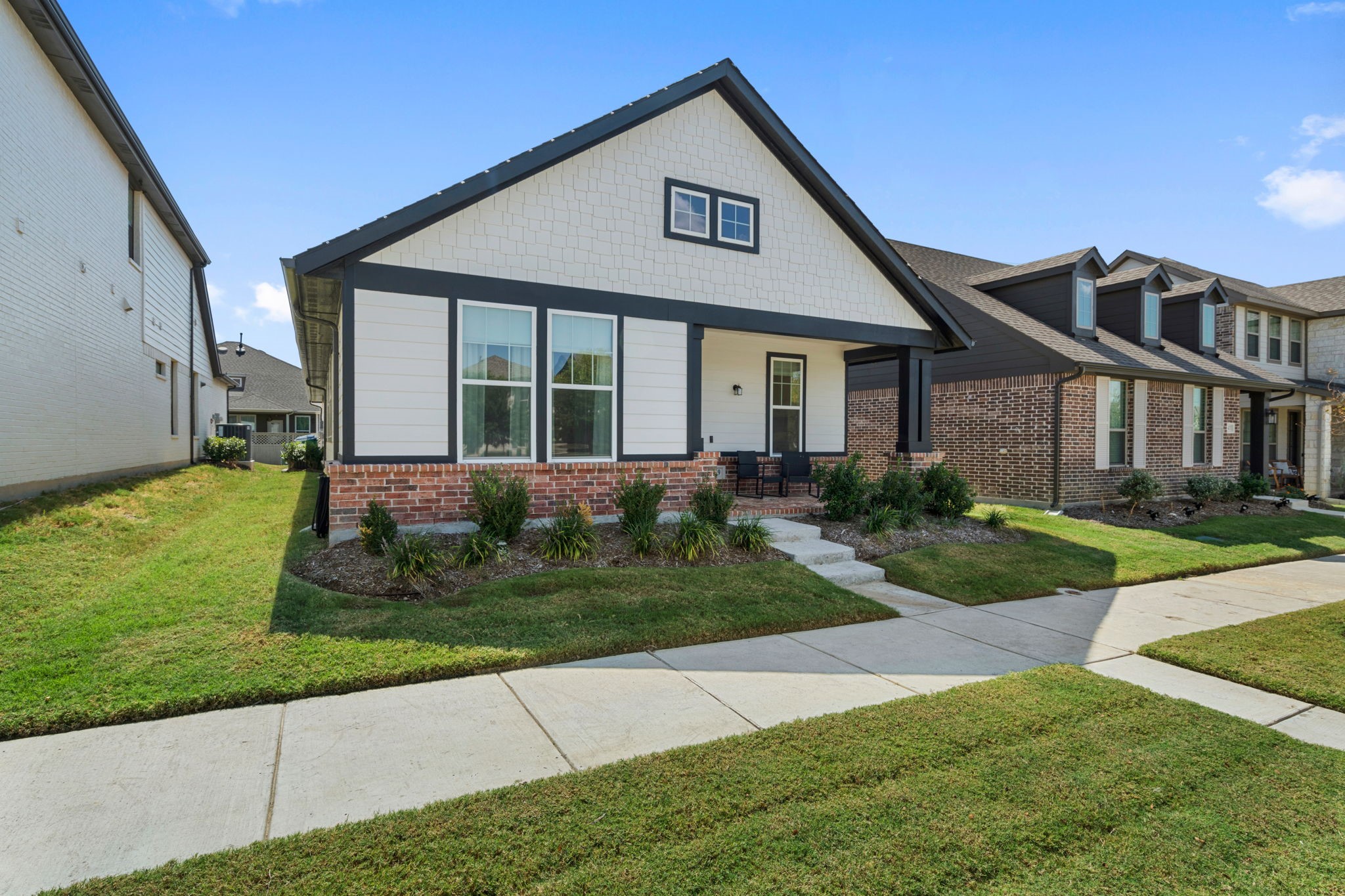 2429 Elm Place