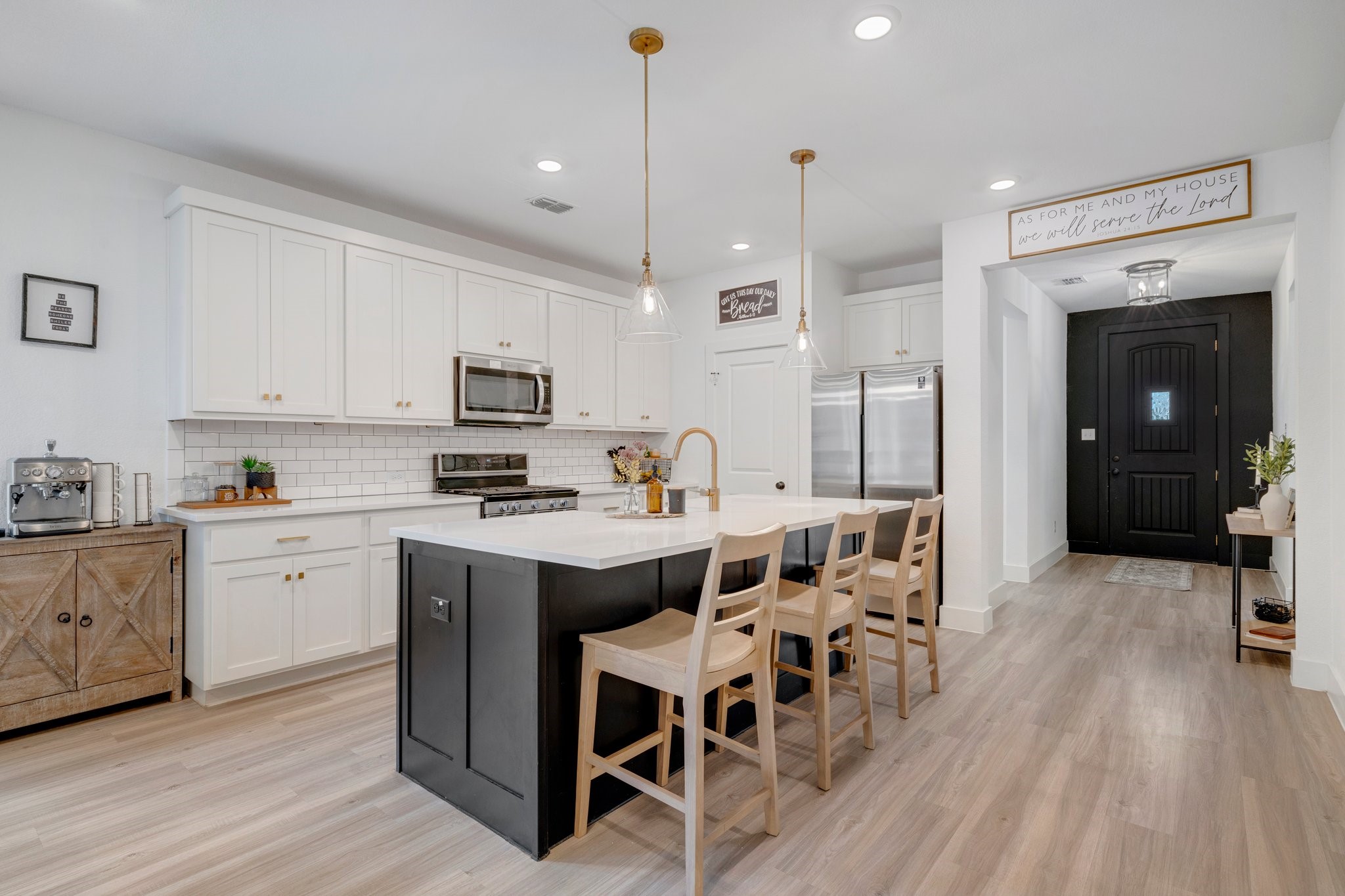 2429 Elm Place