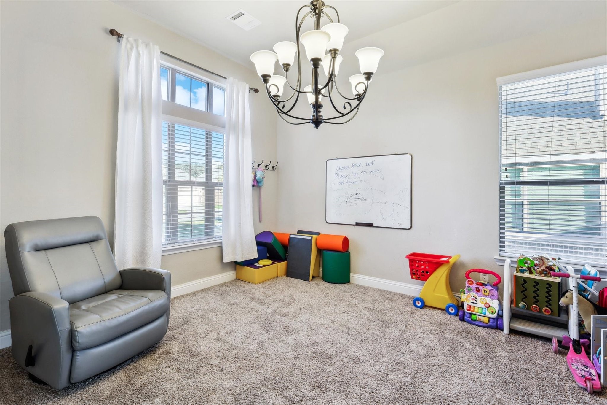 12333 Cedar Knoll