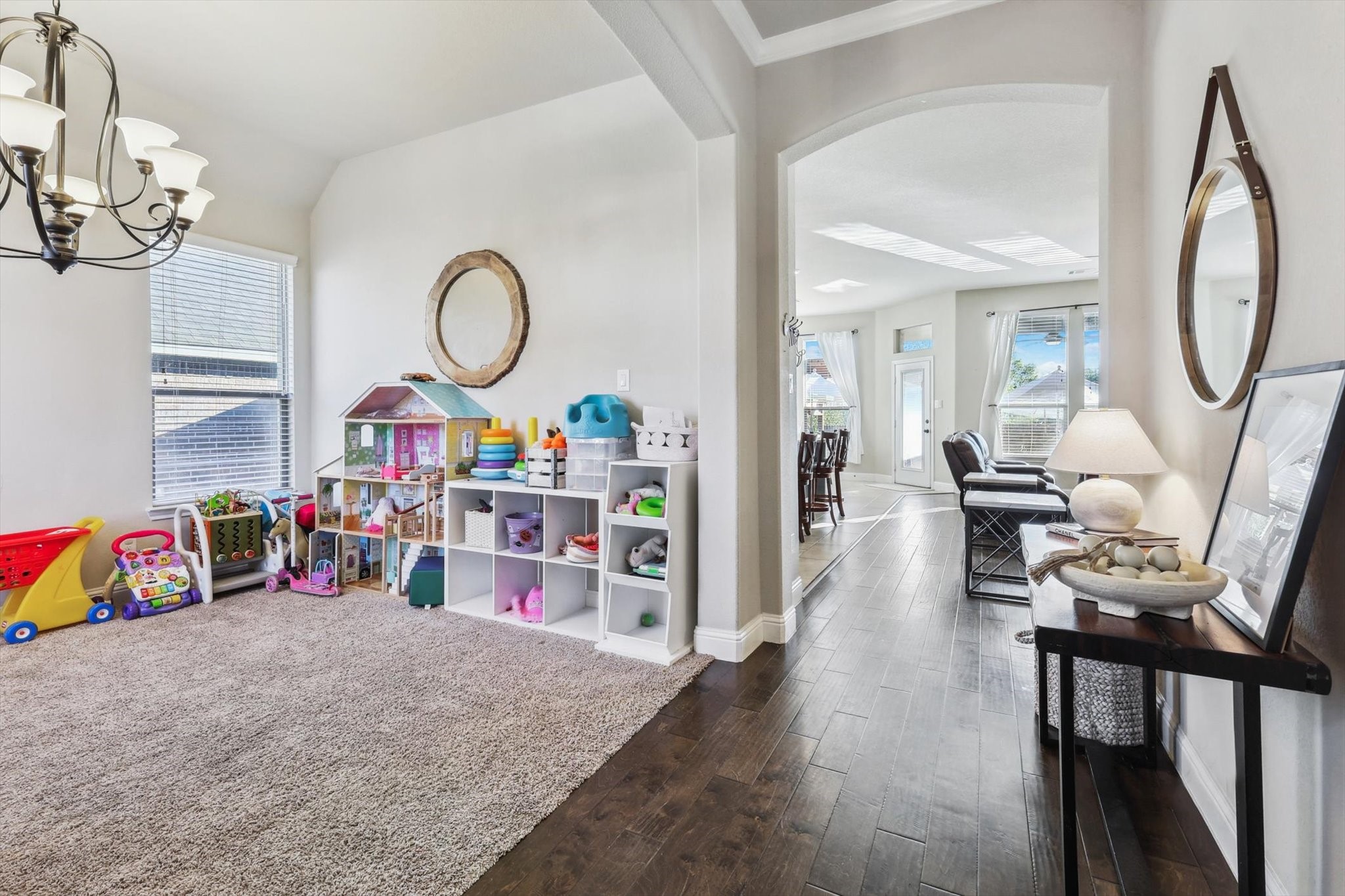 12333 Cedar Knoll