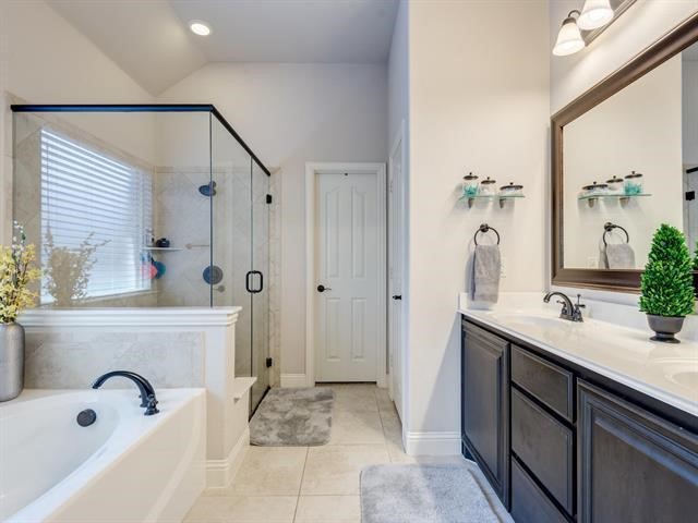 1112 Wheatear Drive