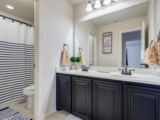 1112 Wheatear Drive