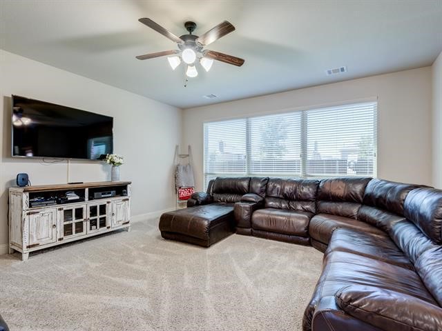 1112 Wheatear Drive