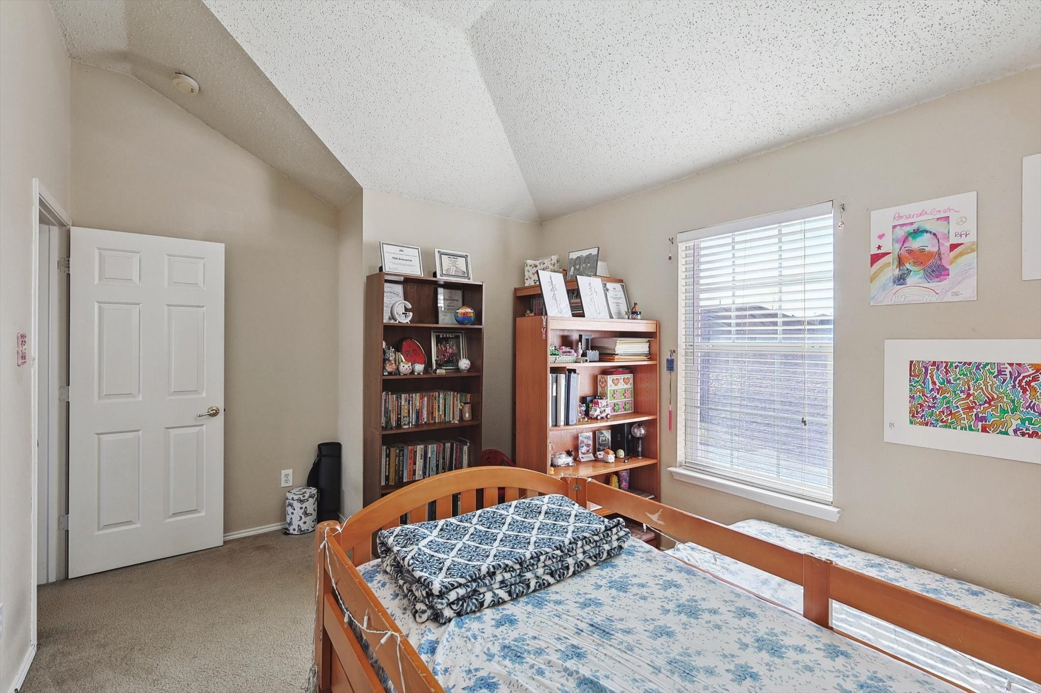 3412 Sagebrush Dr