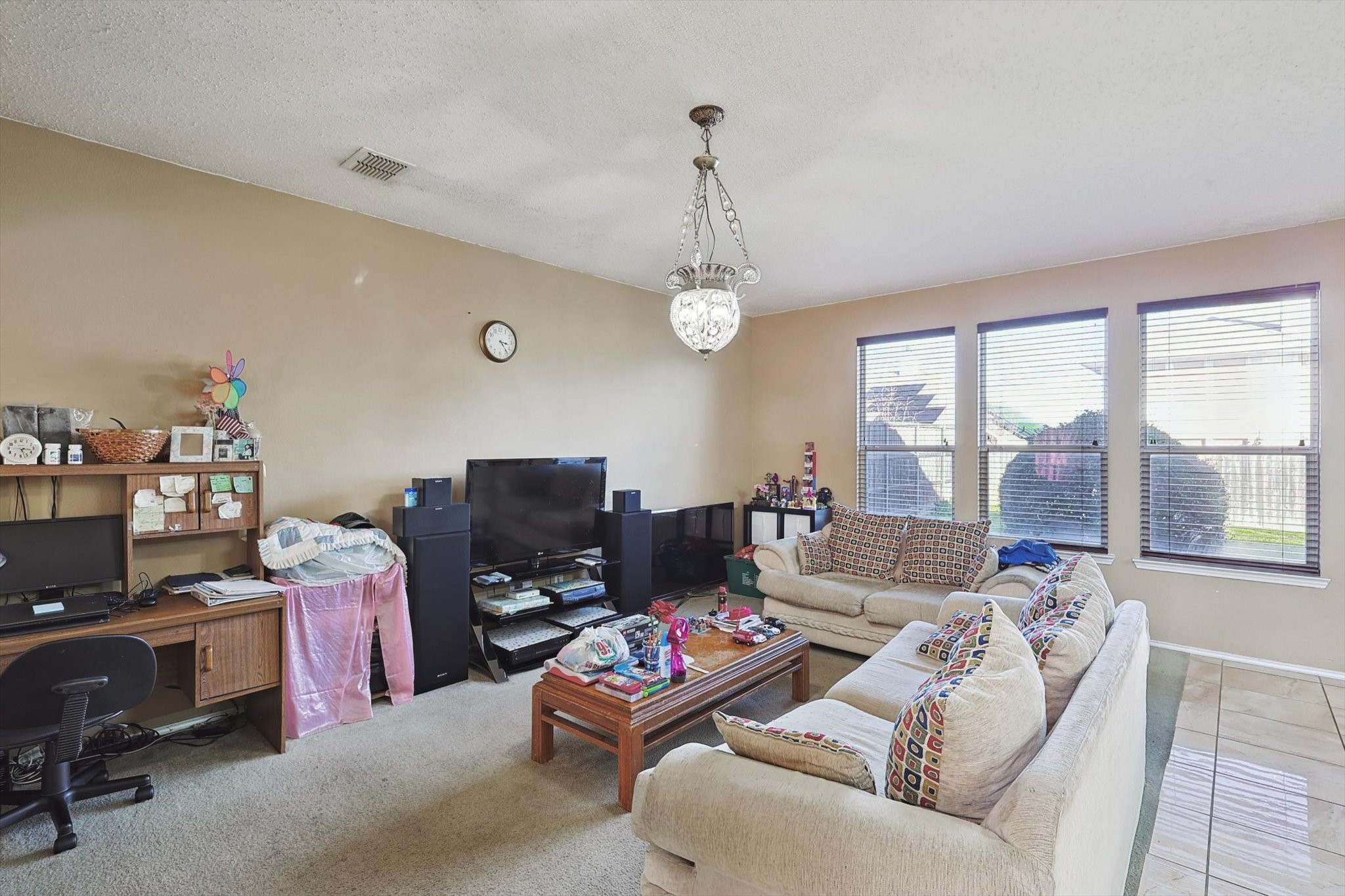 3412 Sagebrush Dr