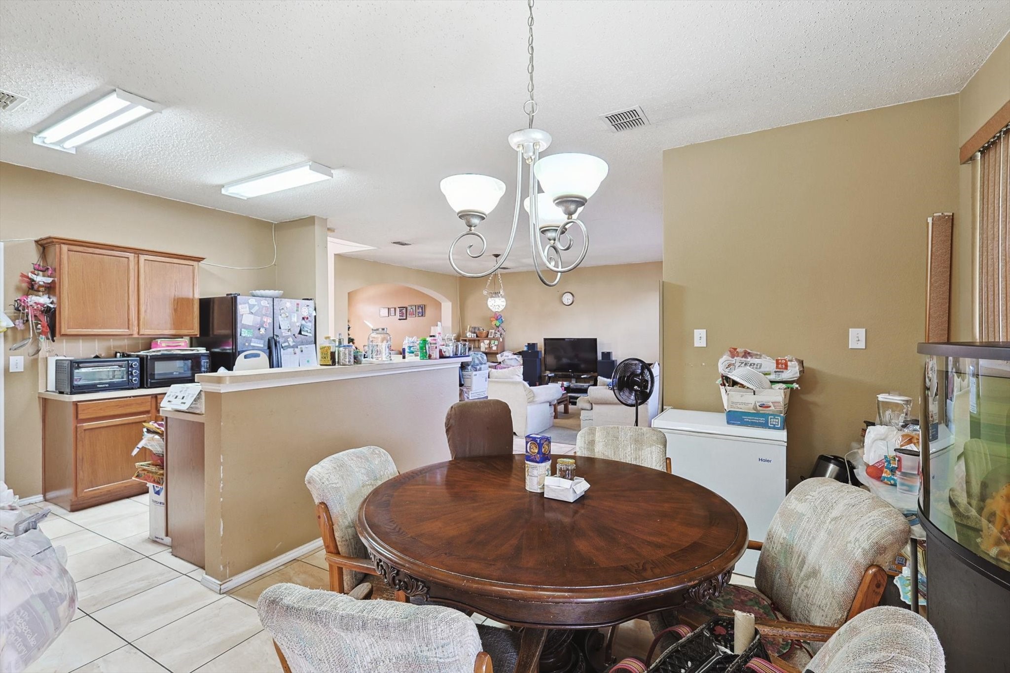 3412 Sagebrush Dr