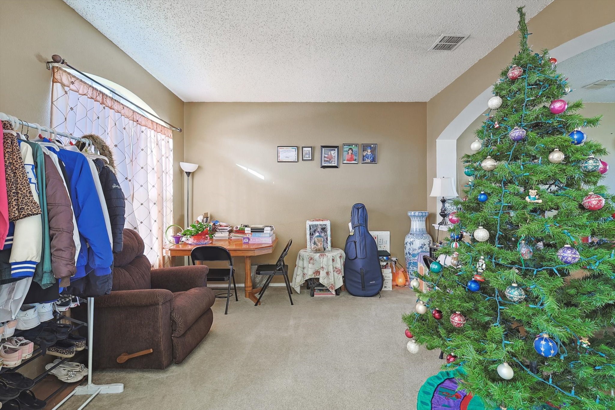 3412 Sagebrush Dr