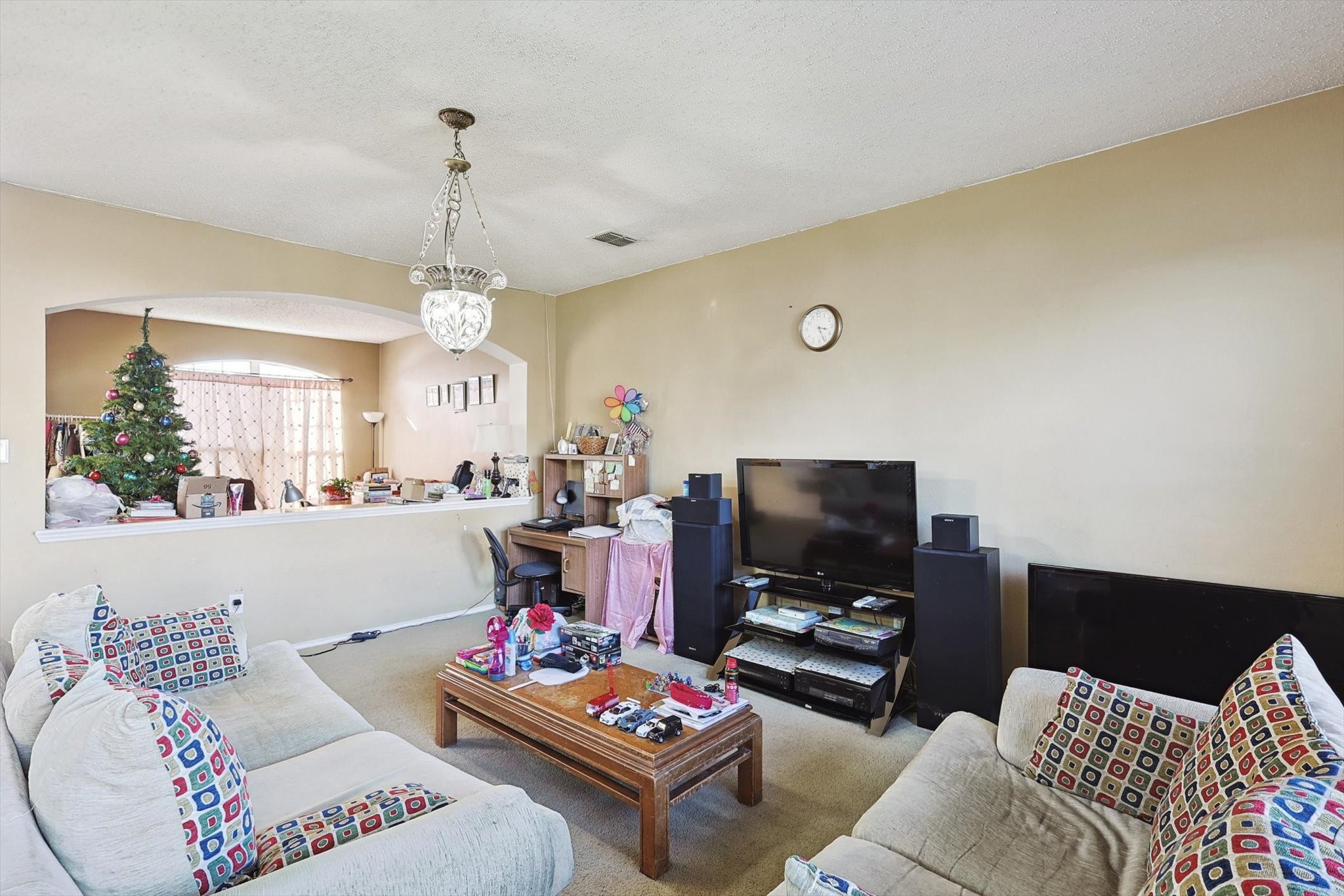3412 Sagebrush Dr