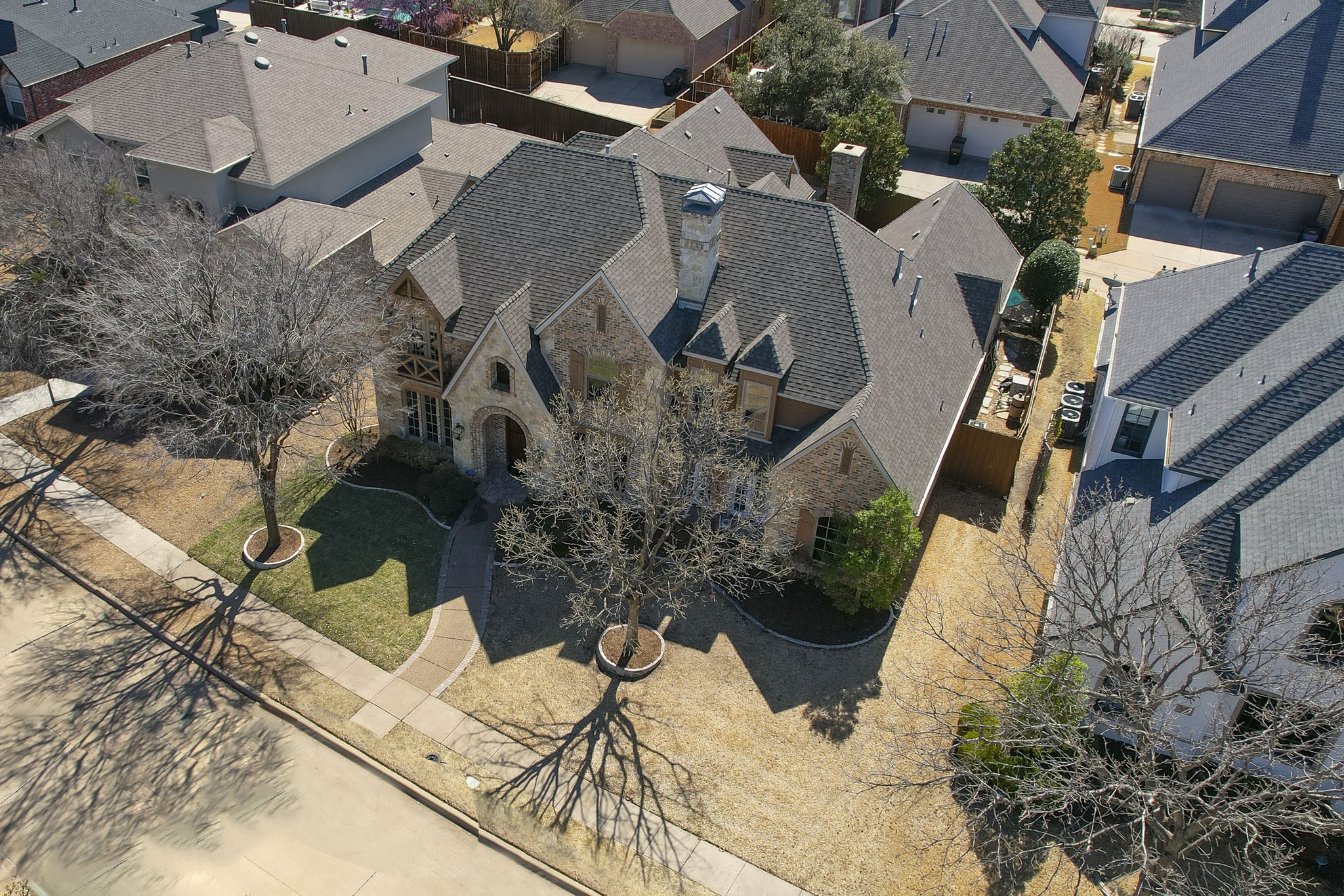 5031 Northshore Drive