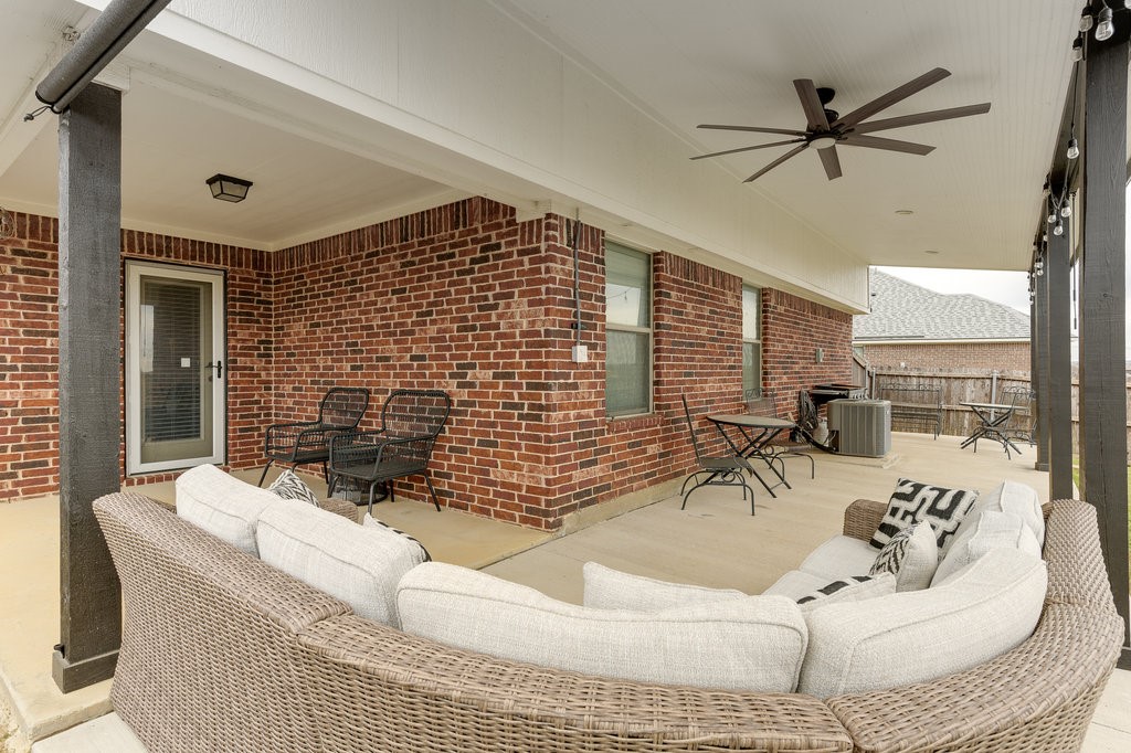 8220 Tierra Del Sol Road