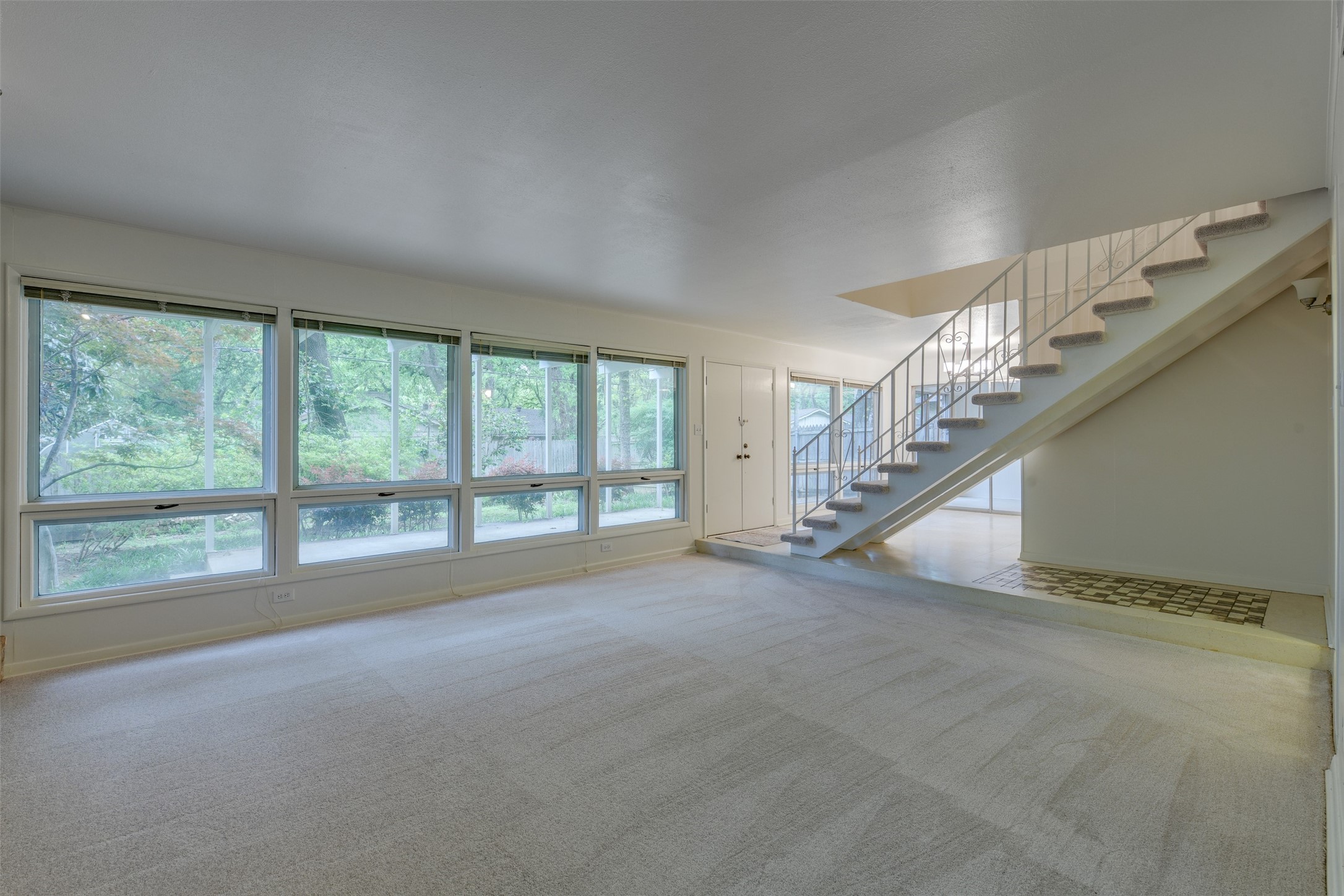 3100 Yellowstone Drive