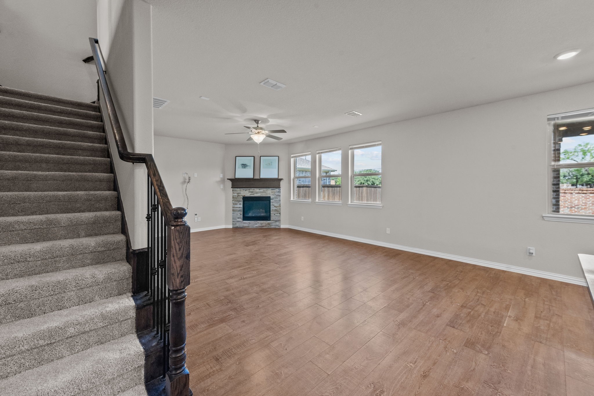 1911 Livingston Road