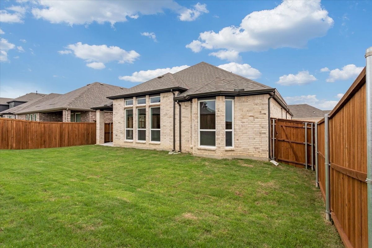 6213 Tahoe Winds Drive