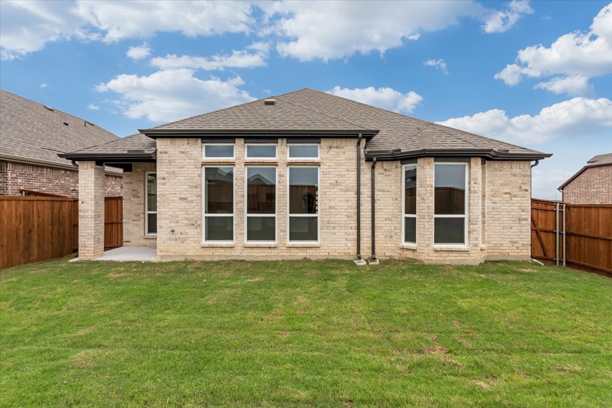 6213 Tahoe Winds Drive
