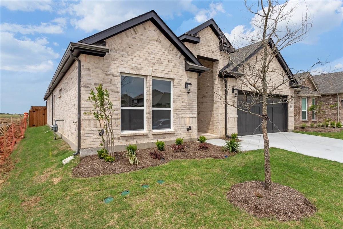 6213 Tahoe Winds Drive