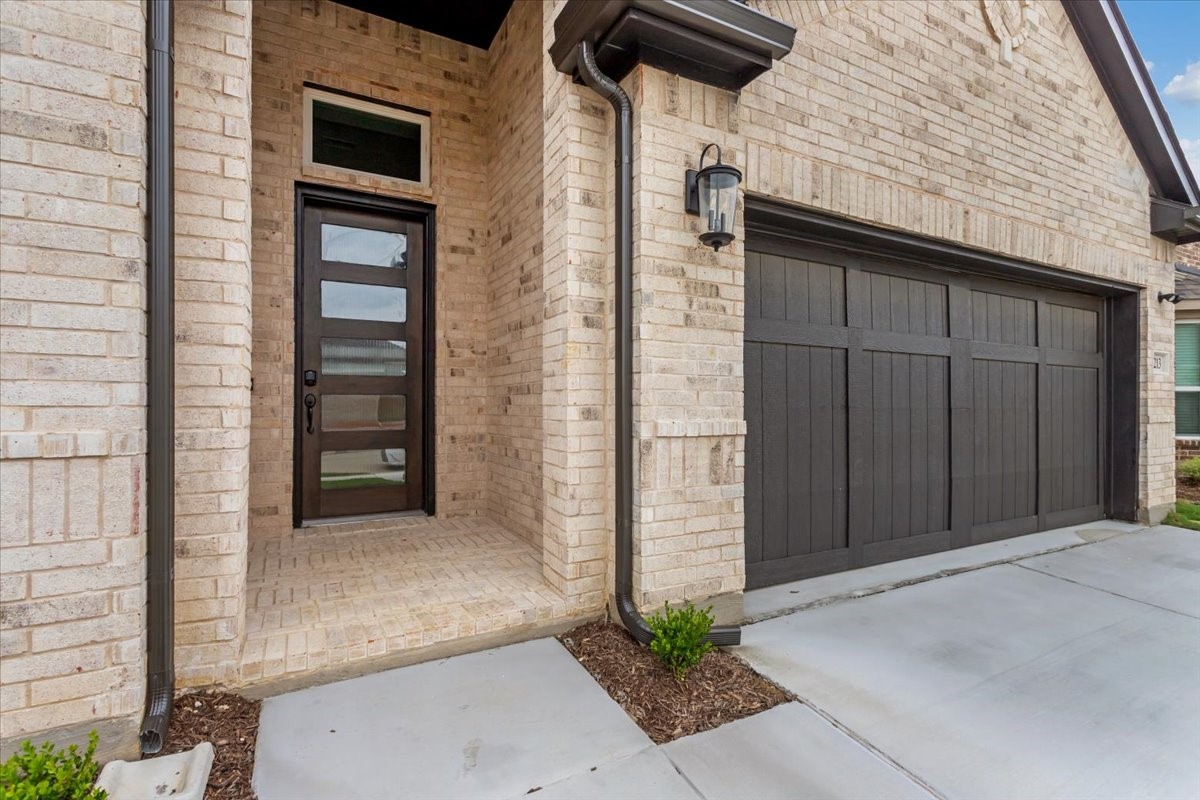 6213 Tahoe Winds Drive