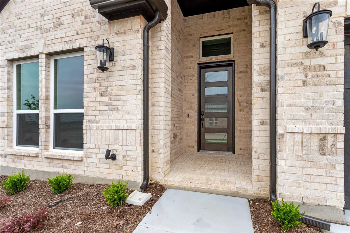 6213 Tahoe Winds Drive