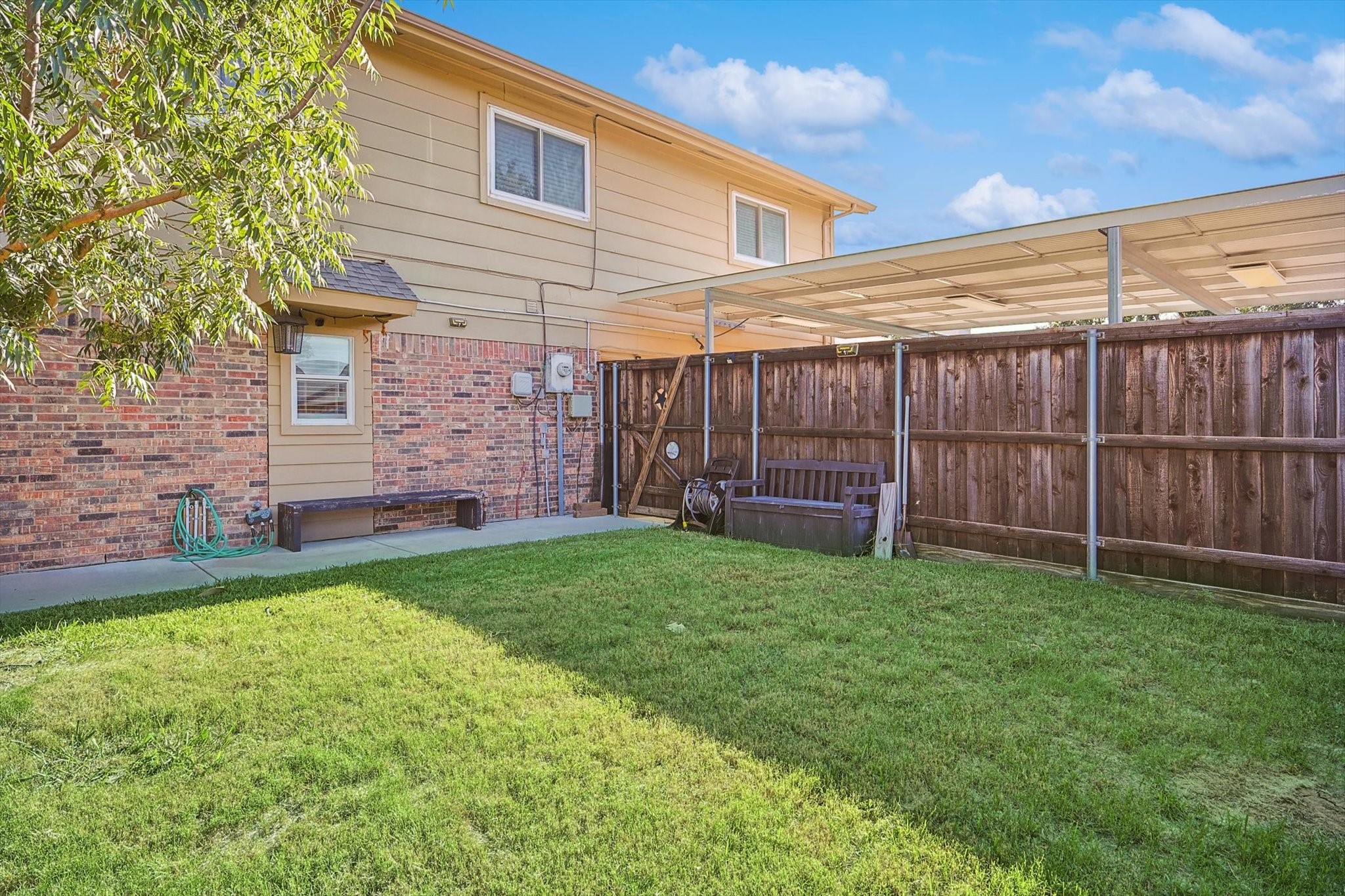 2620 Fallcreek Drive