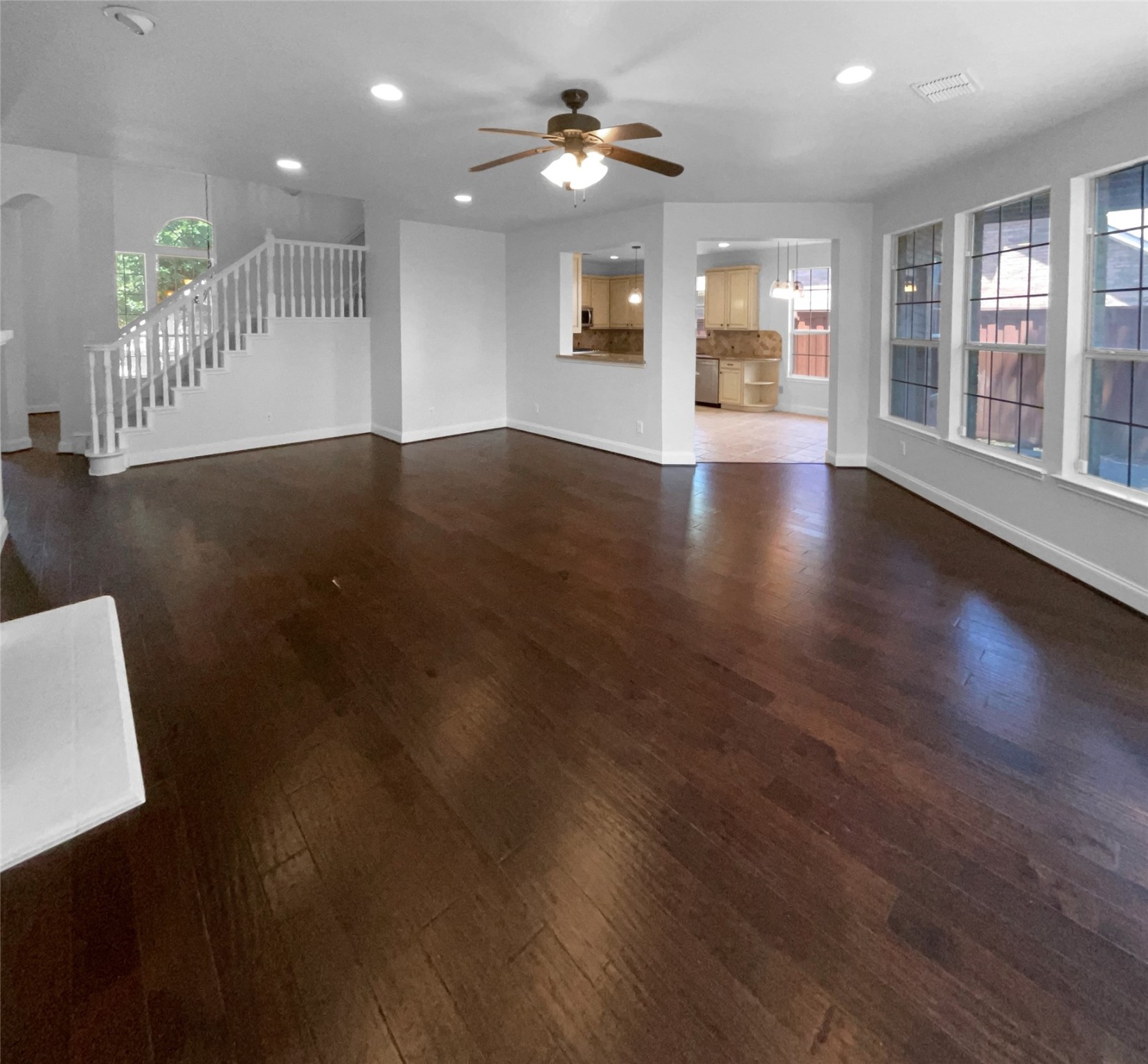 9704 Kennemer Drive