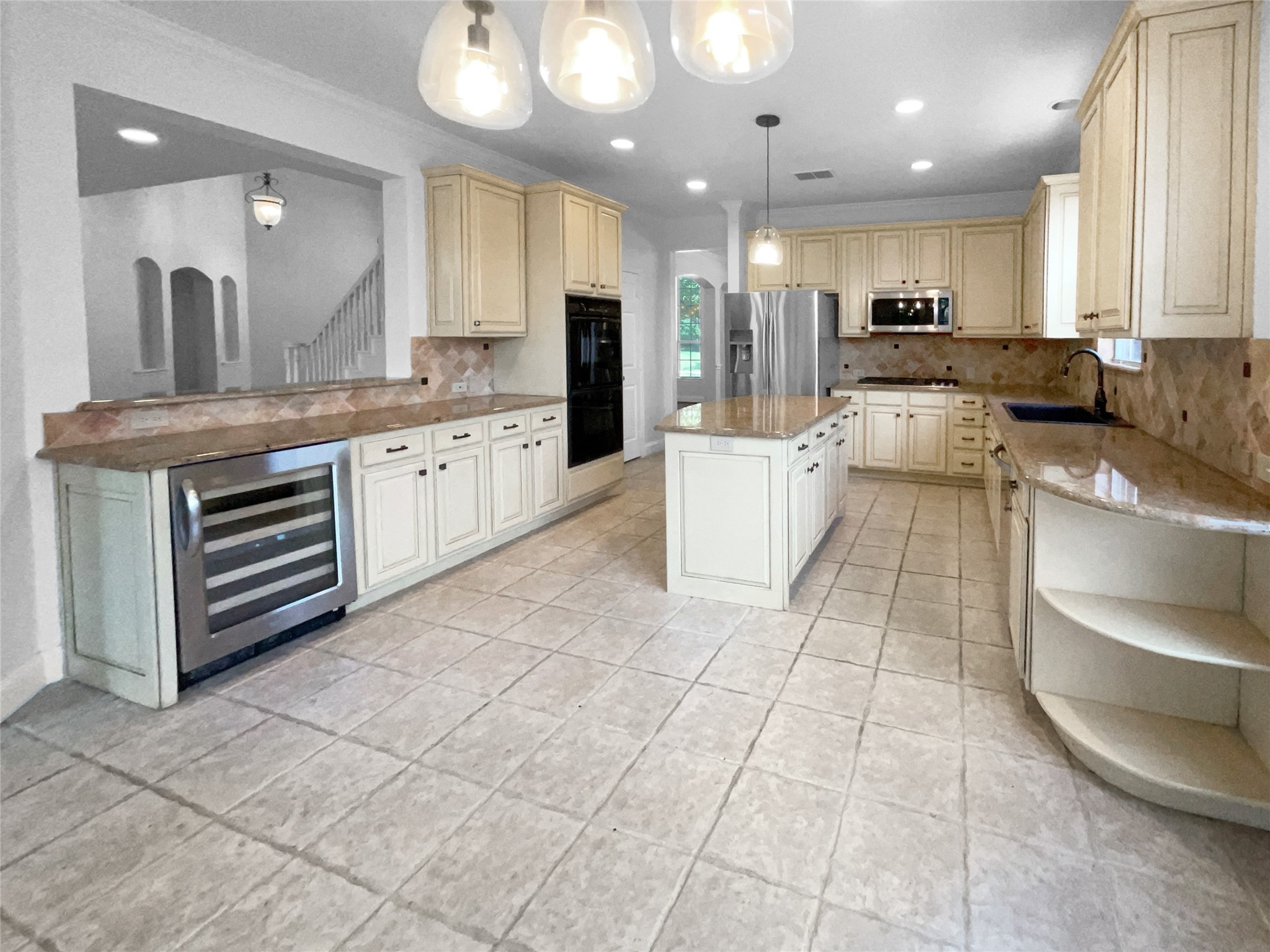9704 Kennemer Drive