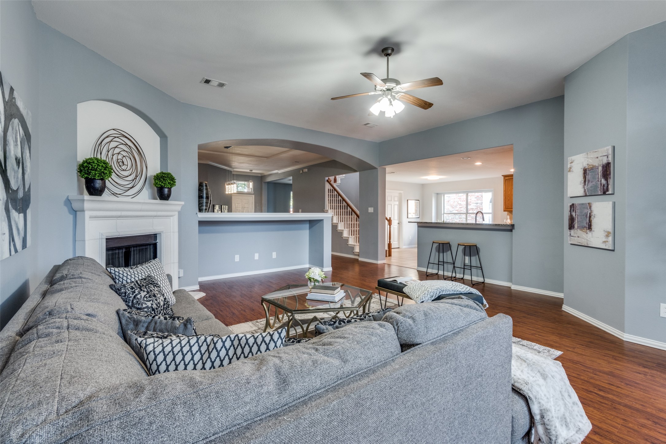 1604 Tanglerose Drive