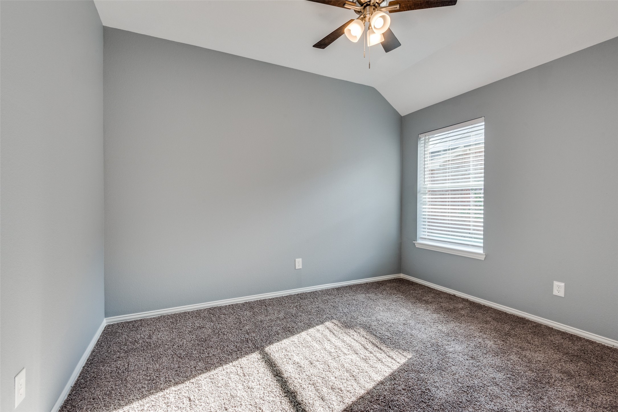 1604 Tanglerose Drive