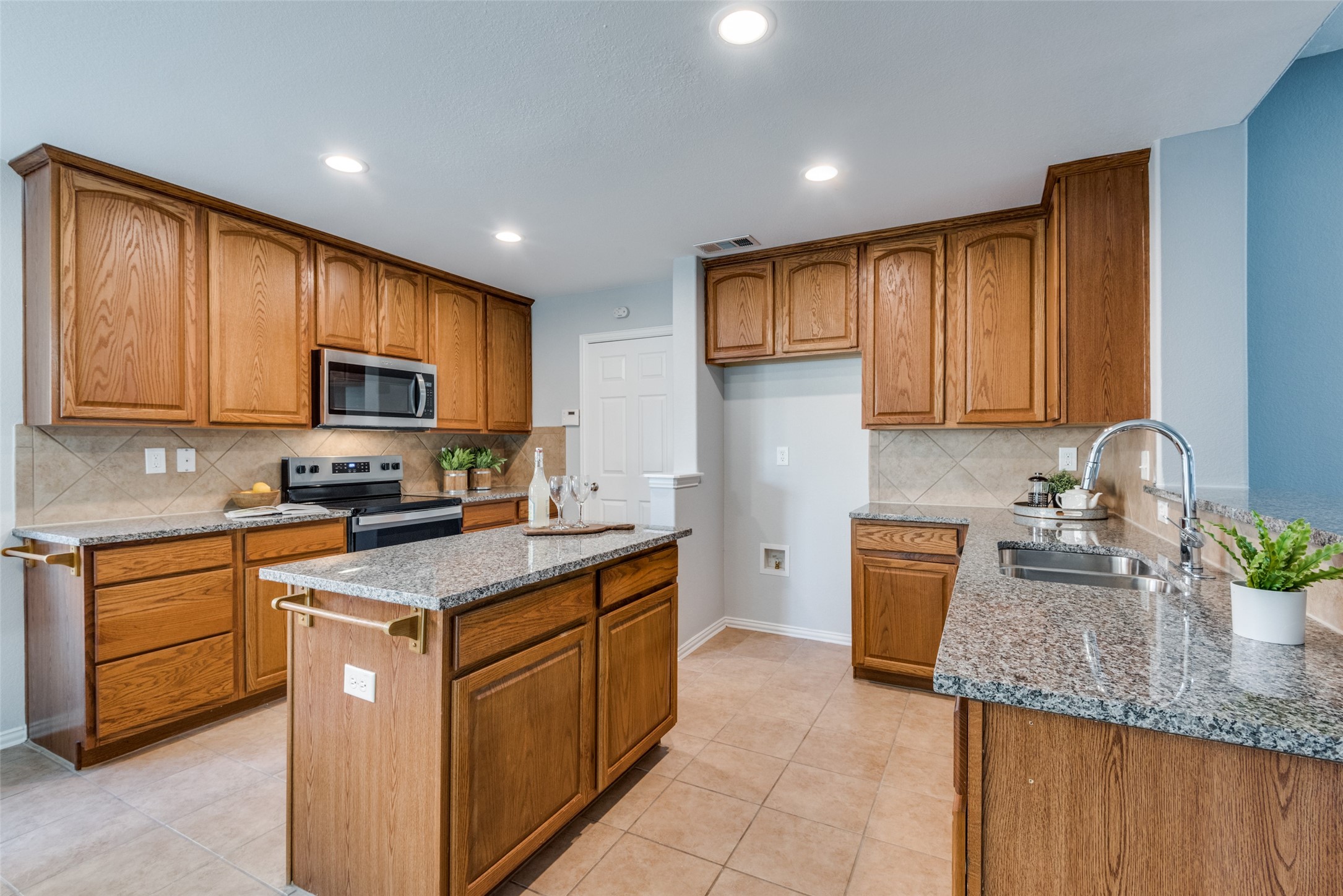 1604 Tanglerose Drive