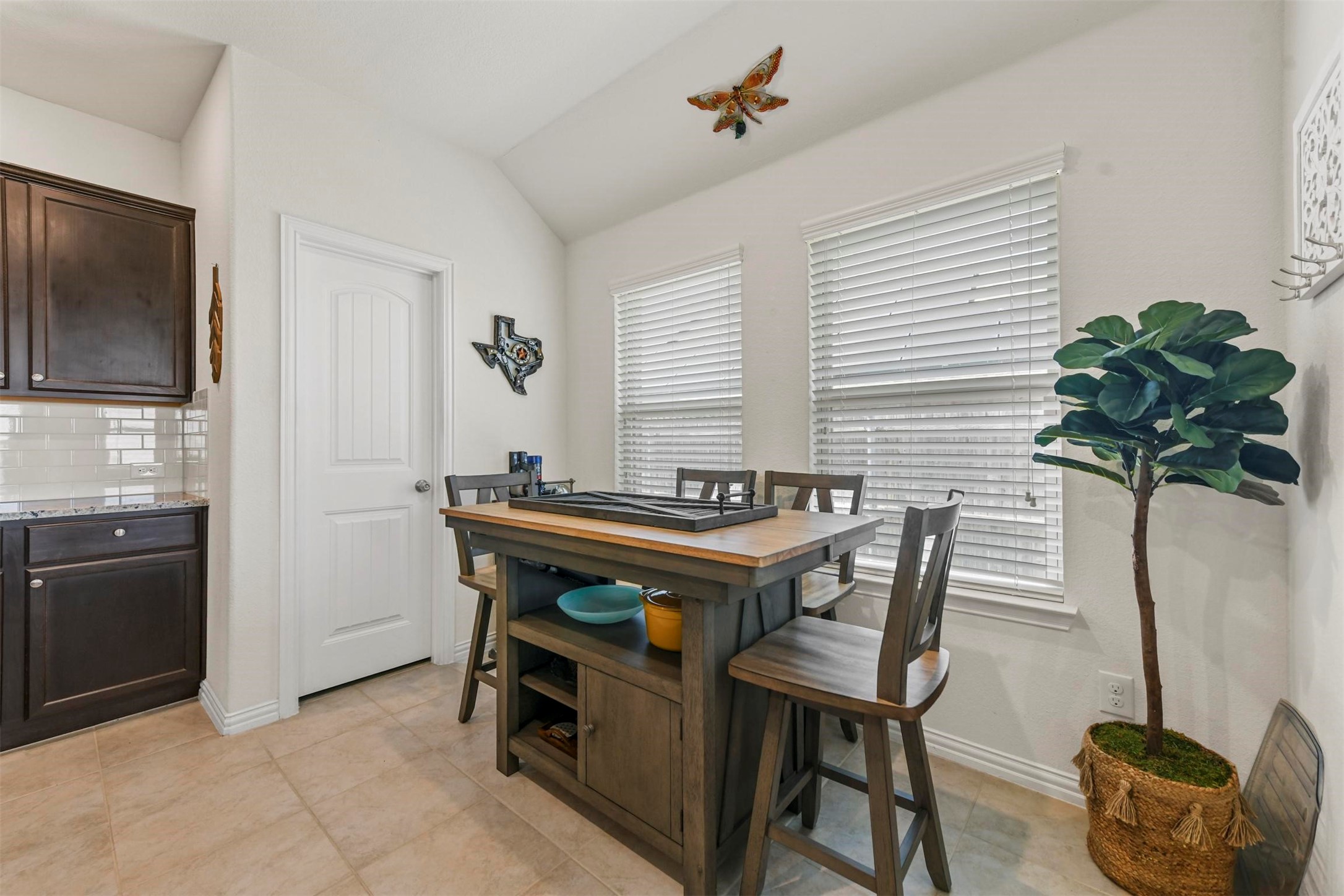 8405 Grand Oak Road