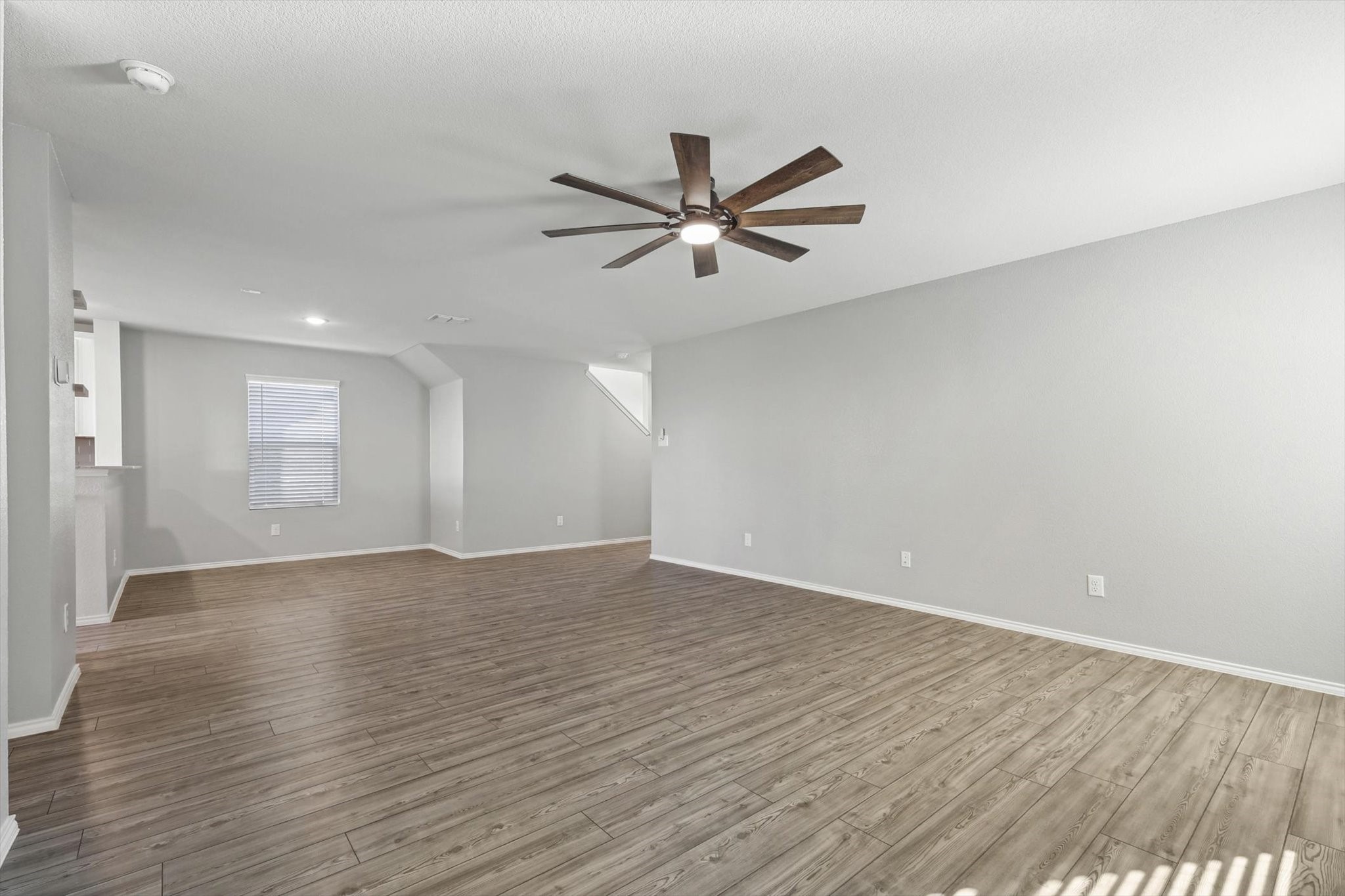 1529 Vega Drive