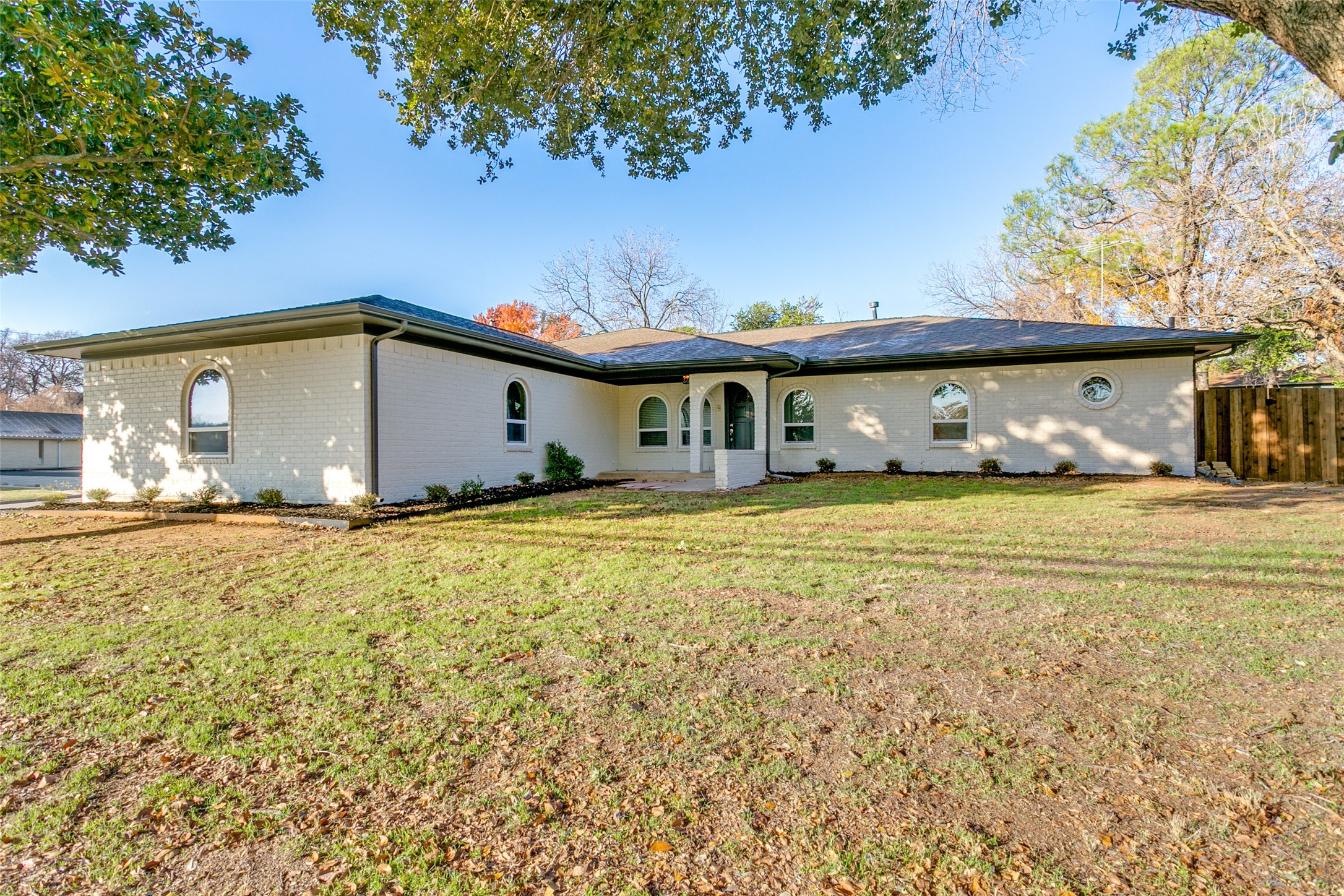 1404 Overlook Drive