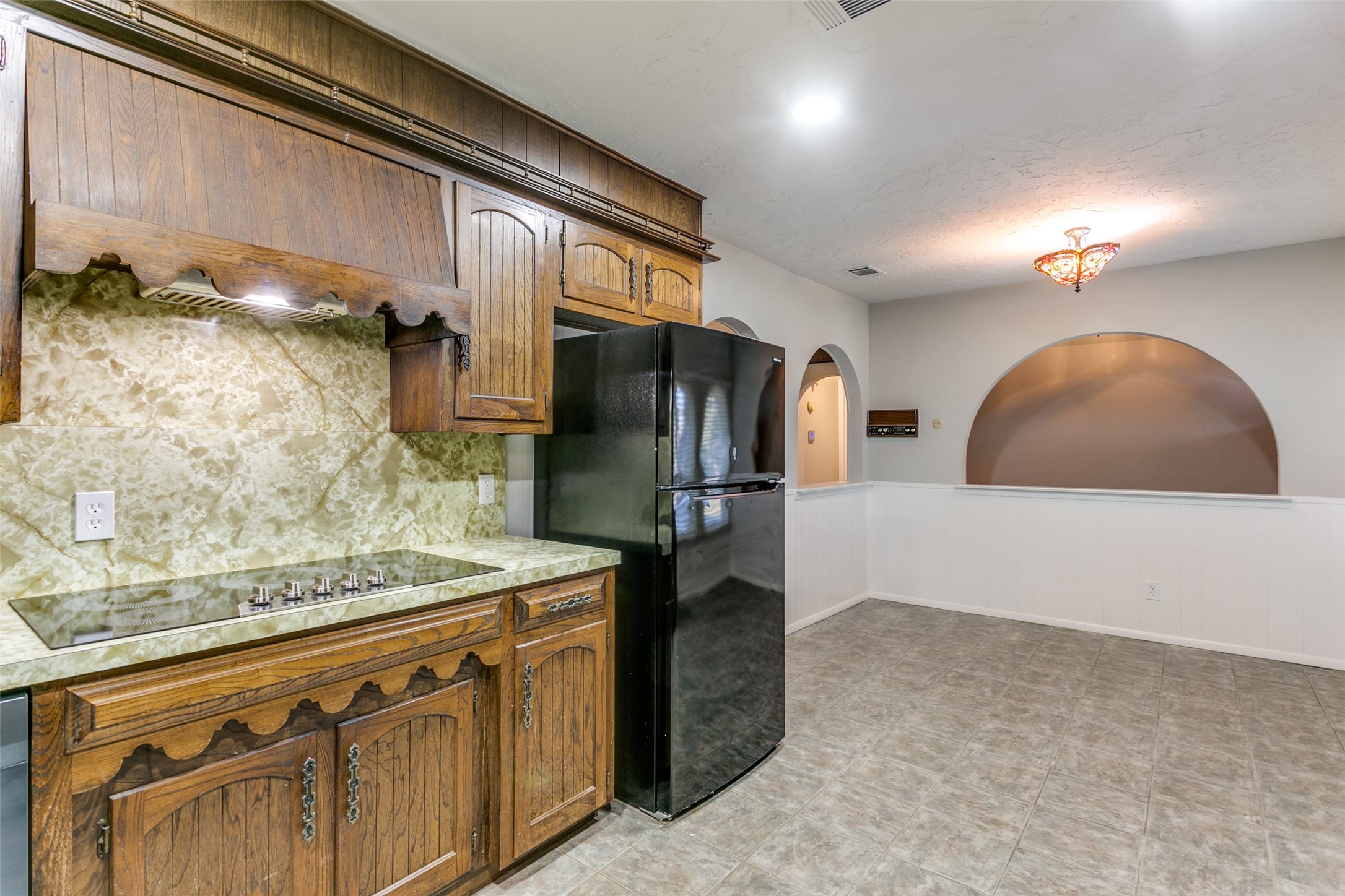 1404 Overlook Drive