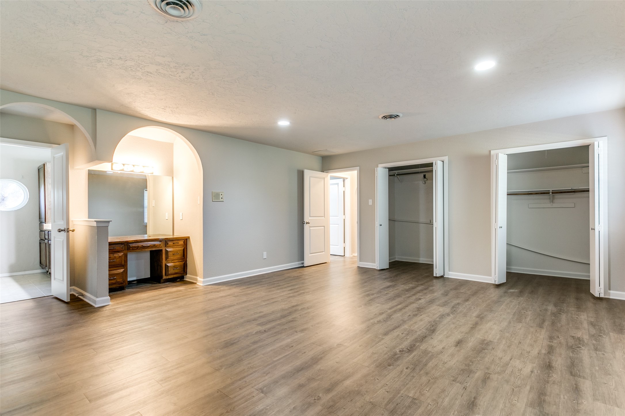 1404 Overlook Drive