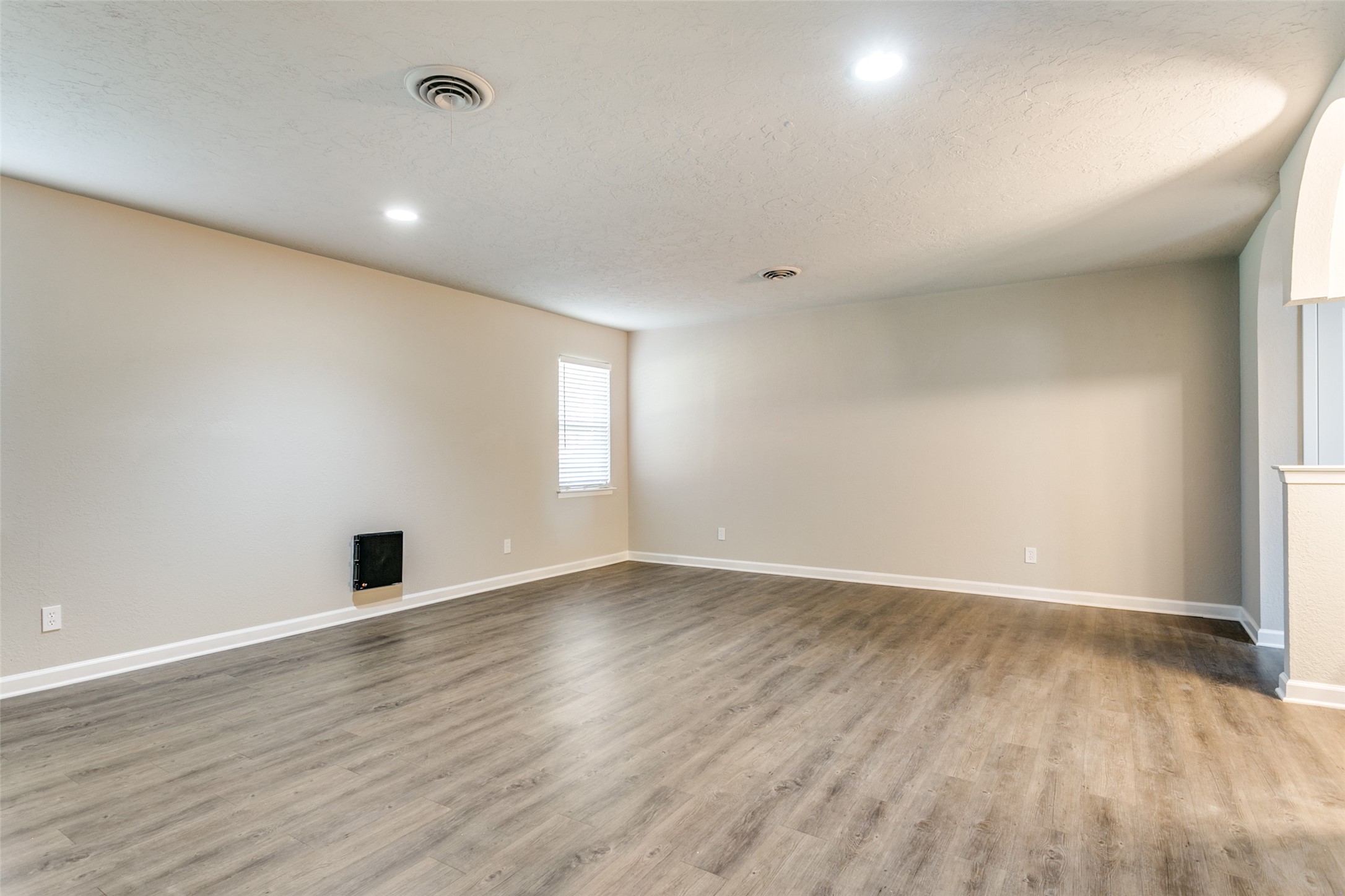1404 Overlook Drive
