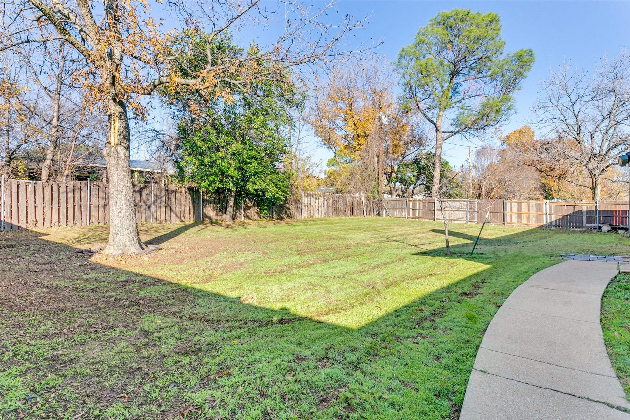 1404 Overlook Drive