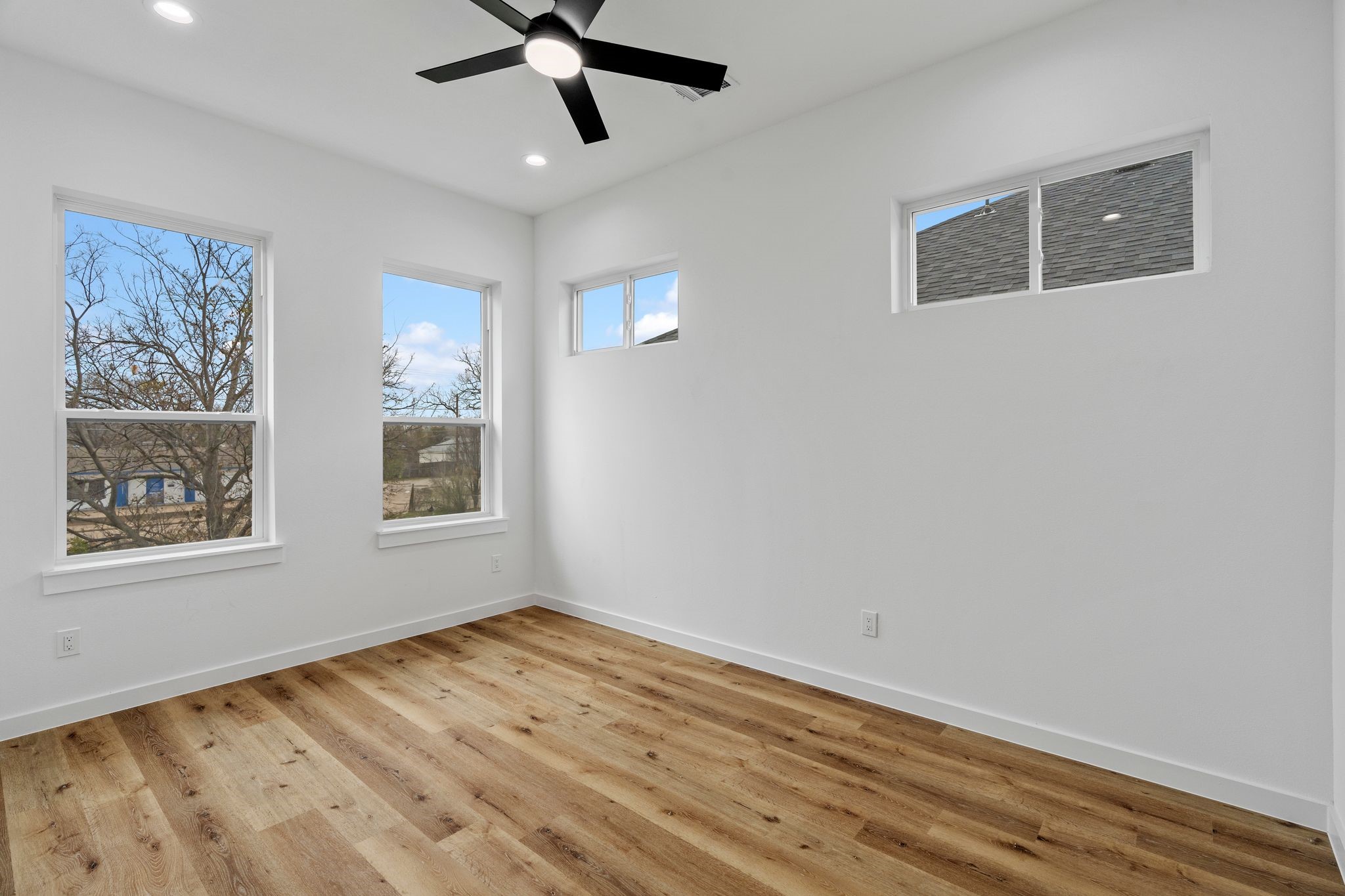 3101 Chihuahua Avenue