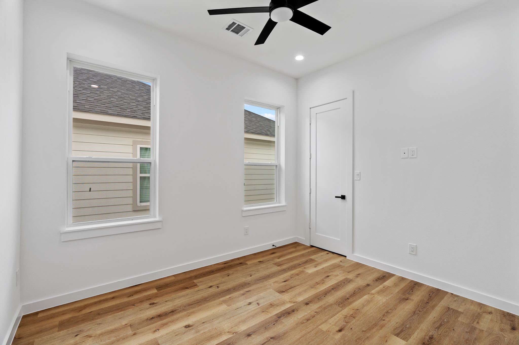 3101 Chihuahua Avenue