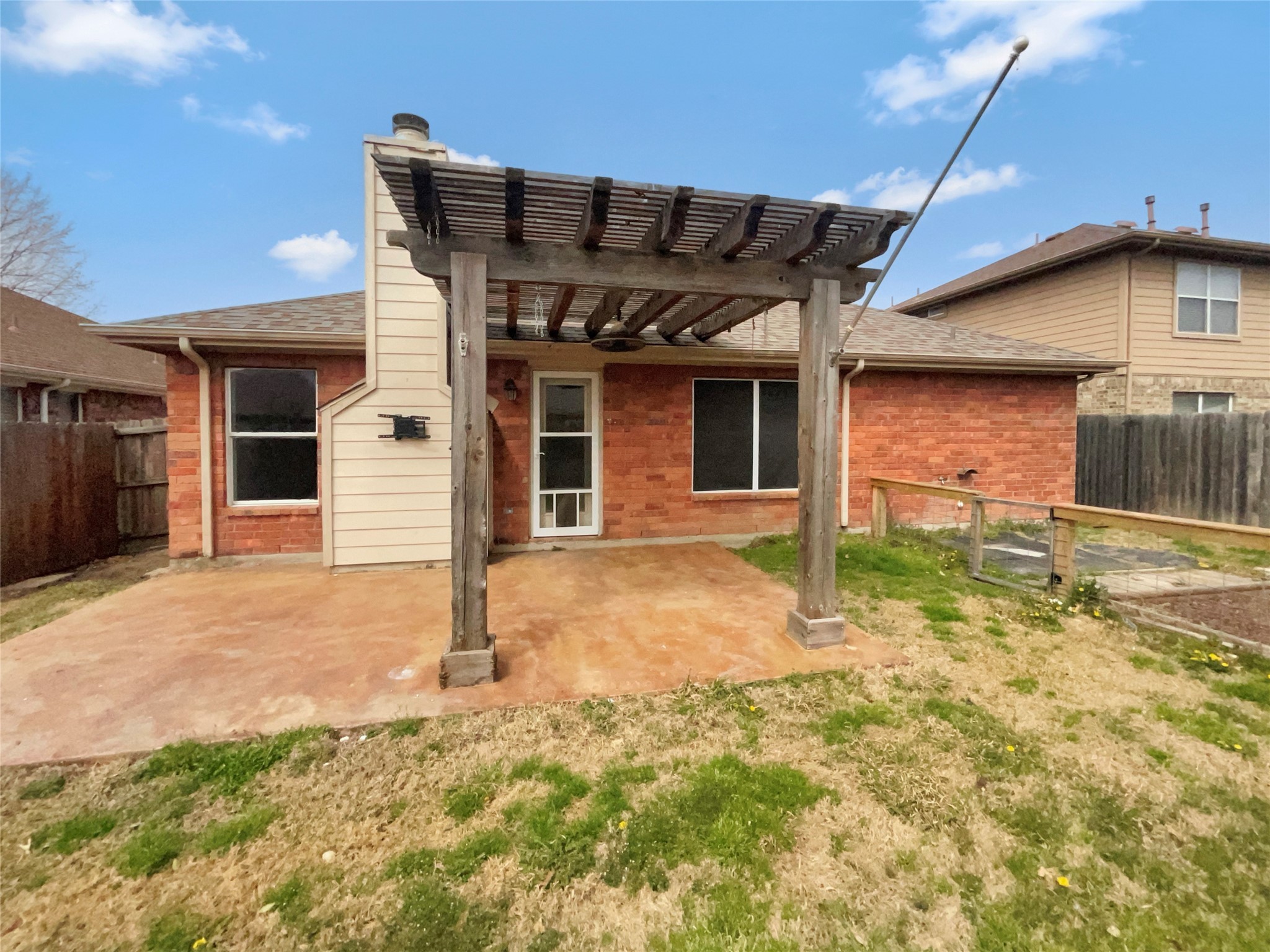 507 Pinto Lane