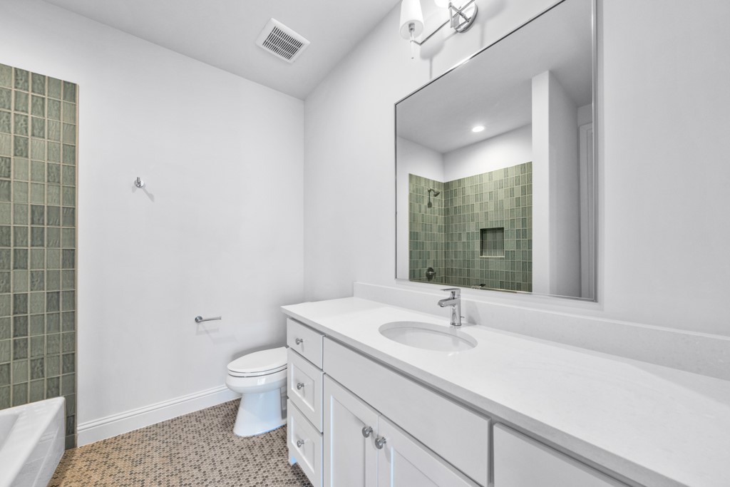 5031 Linnet Lane