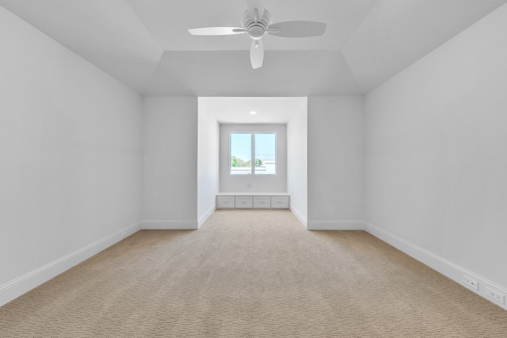 5031 Linnet Lane